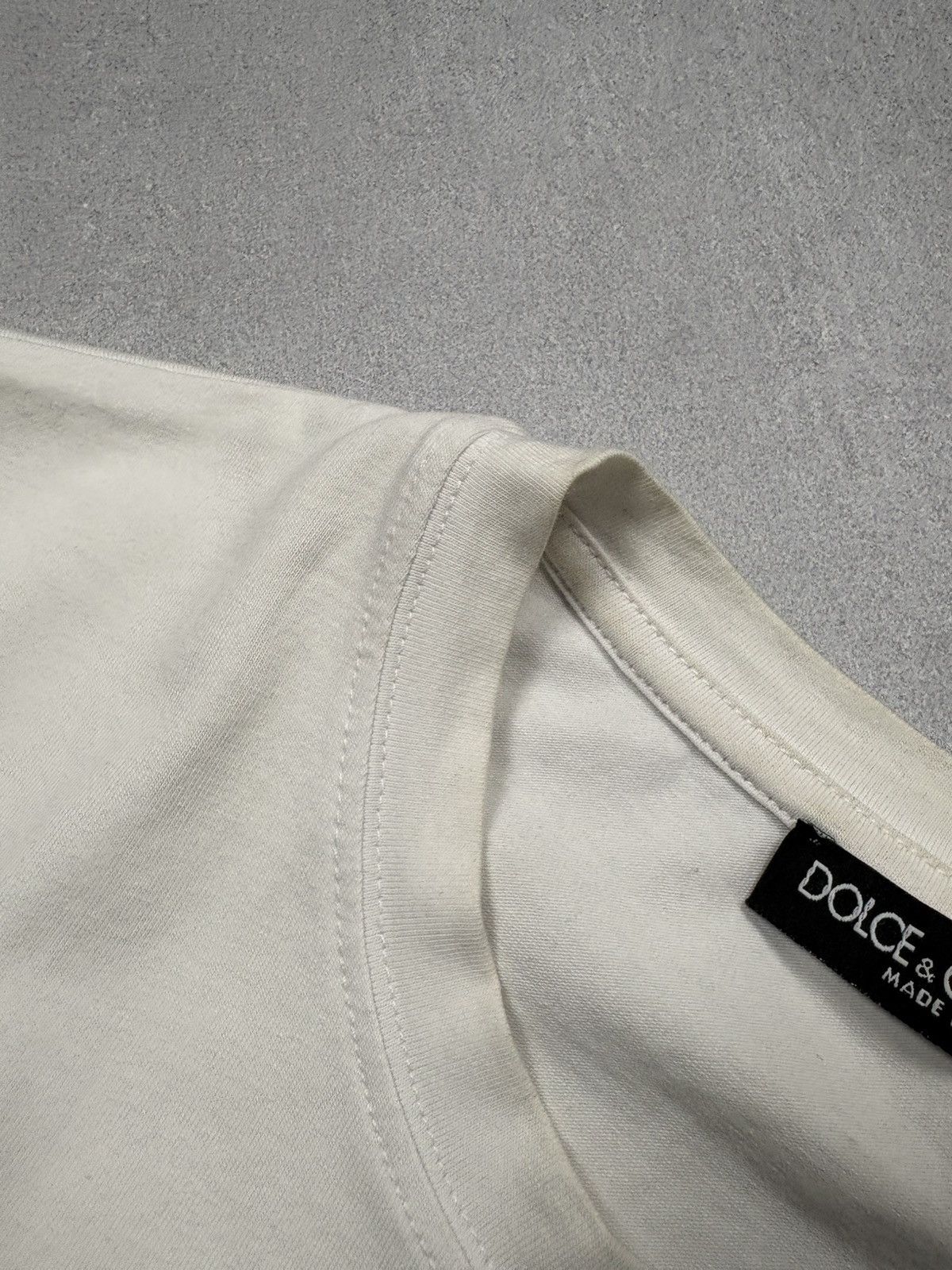 Dolce & Gabbana 2000s Dolce & Gabbana Vintage Logo Embroidered T-Shirt 42 Size US M / EU 48-50 / 2 - 12 Thumbnail