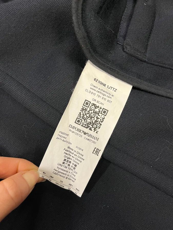Emporio Armani AW2018 Emporio Armani Navy Wool Hooded Blazer Jacket Size US M / EU 48-50 / 2 - 10 Thumbnail