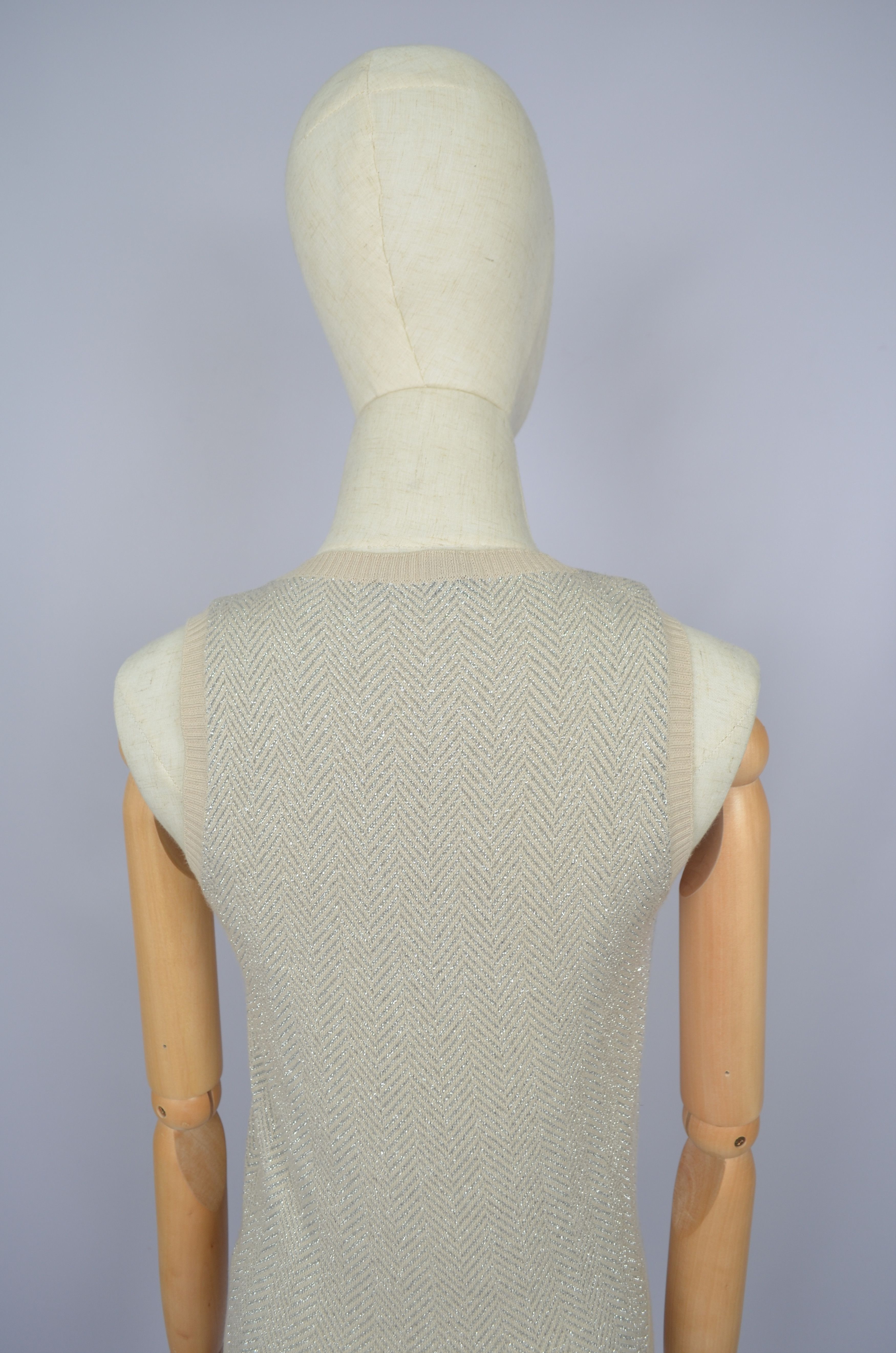 Gucci × Vintage GUCCI Beige & Silver Wool Vest Tank Top Sleeveless RARE Size S / US 4 / IT 40 - 7 Thumbnail
