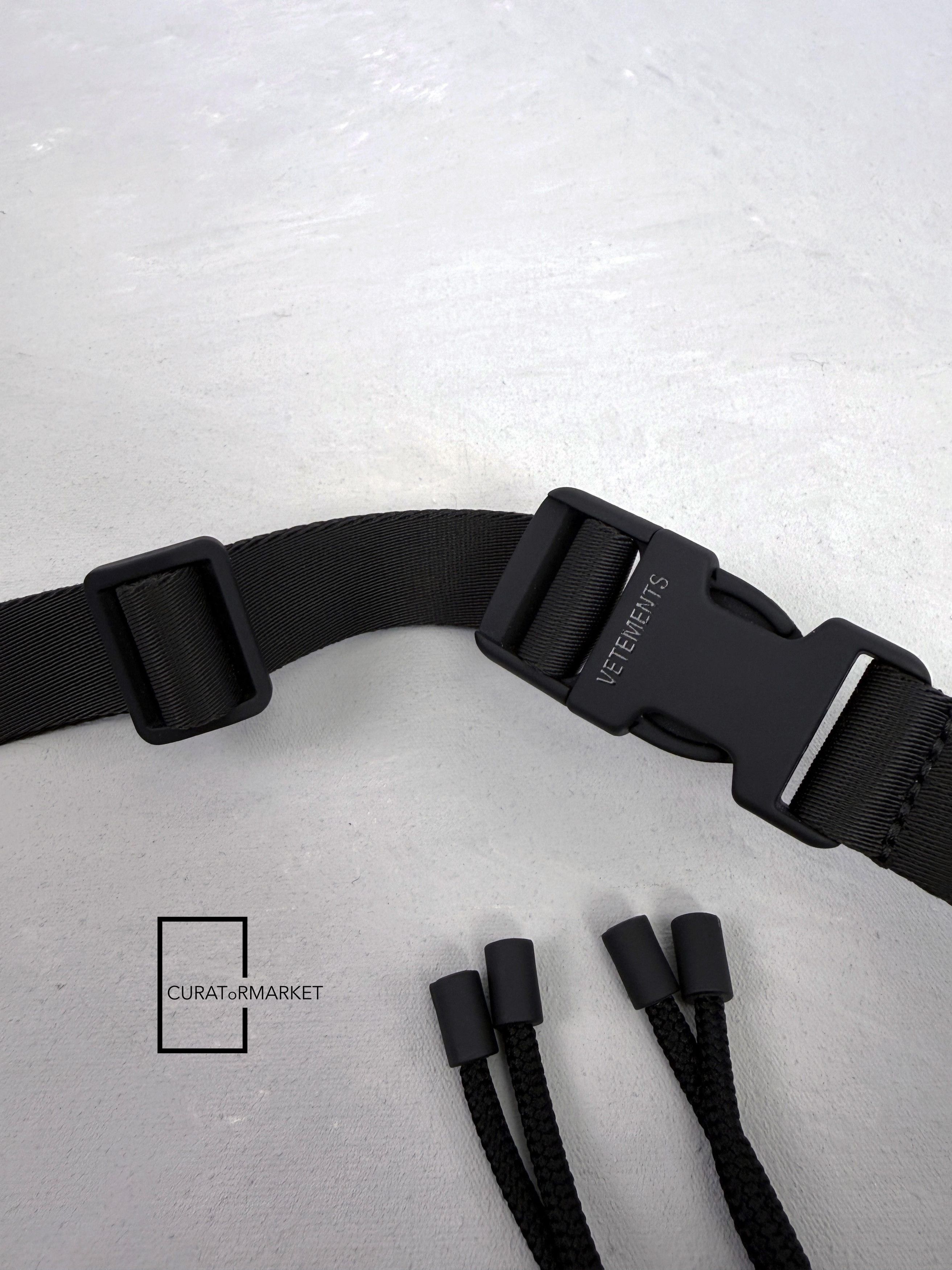 Vetements GRAIL RARE Embroidered Restricted Logo Fanny Belt Bag FW21 Size ONE SIZE - 5 Thumbnail