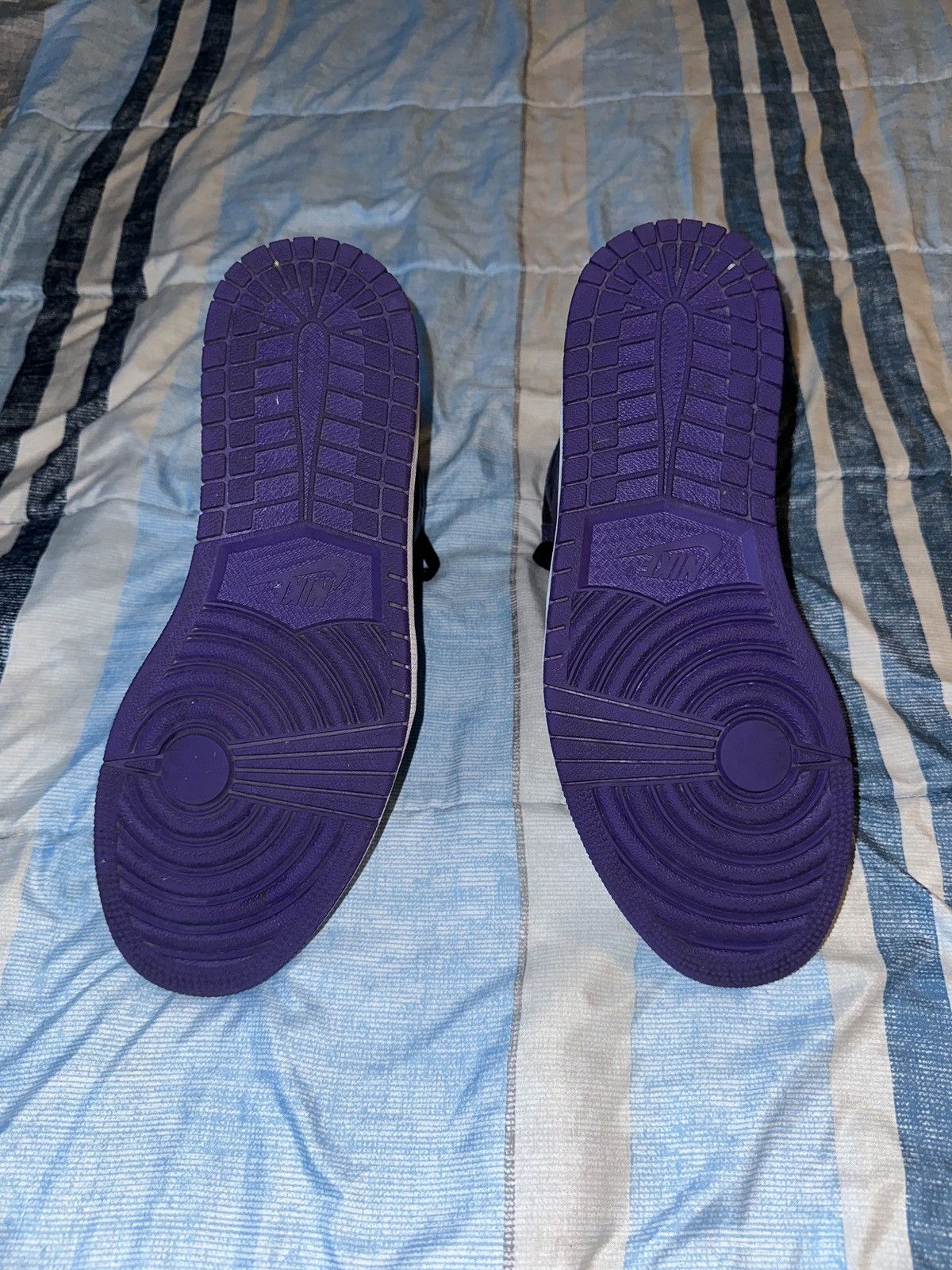 Jordan Brand Air Jordan 1 Court Purple 2.0 Size US 10.5 / EU 43-44 - 5 Thumbnail
