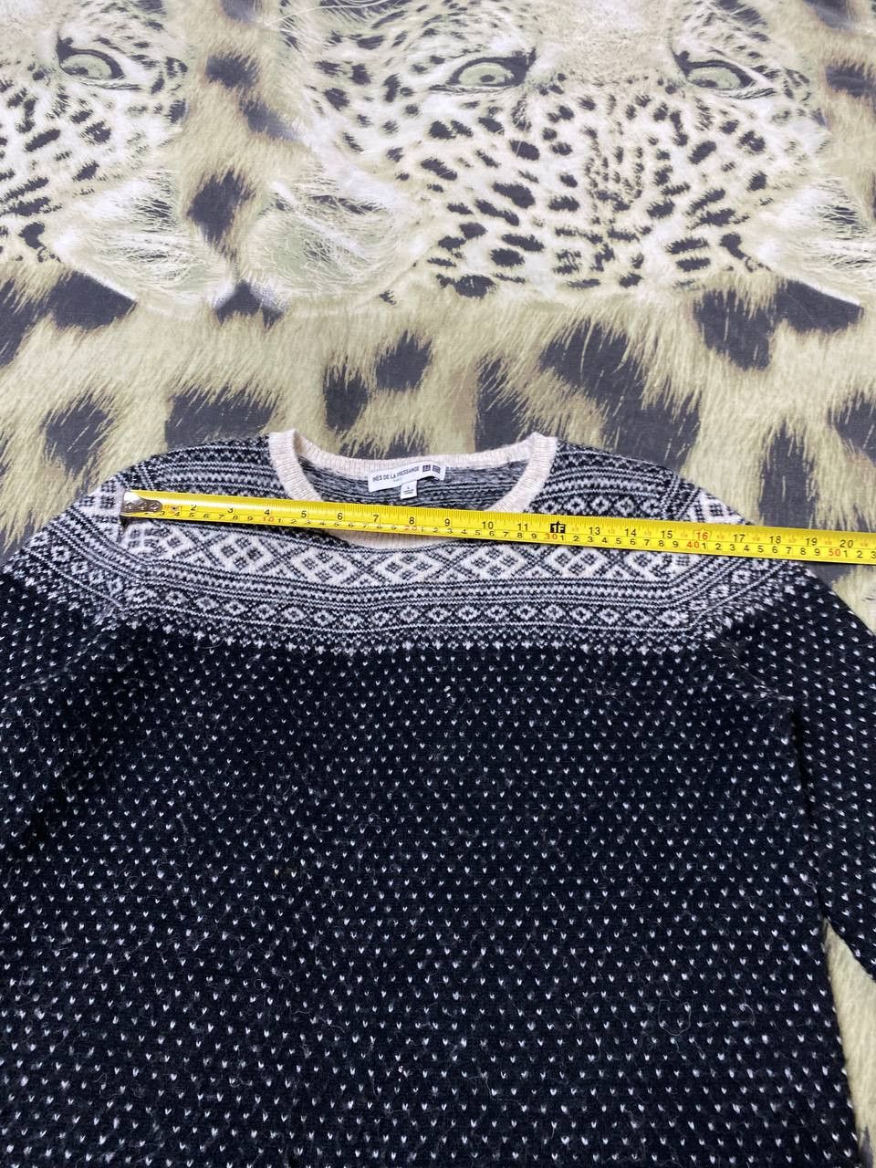 Uniqlo Vintage print Sweaters Uniqlo Y2K size L streetwear Size US L / EU 52-54 / 3 - 12 Thumbnail