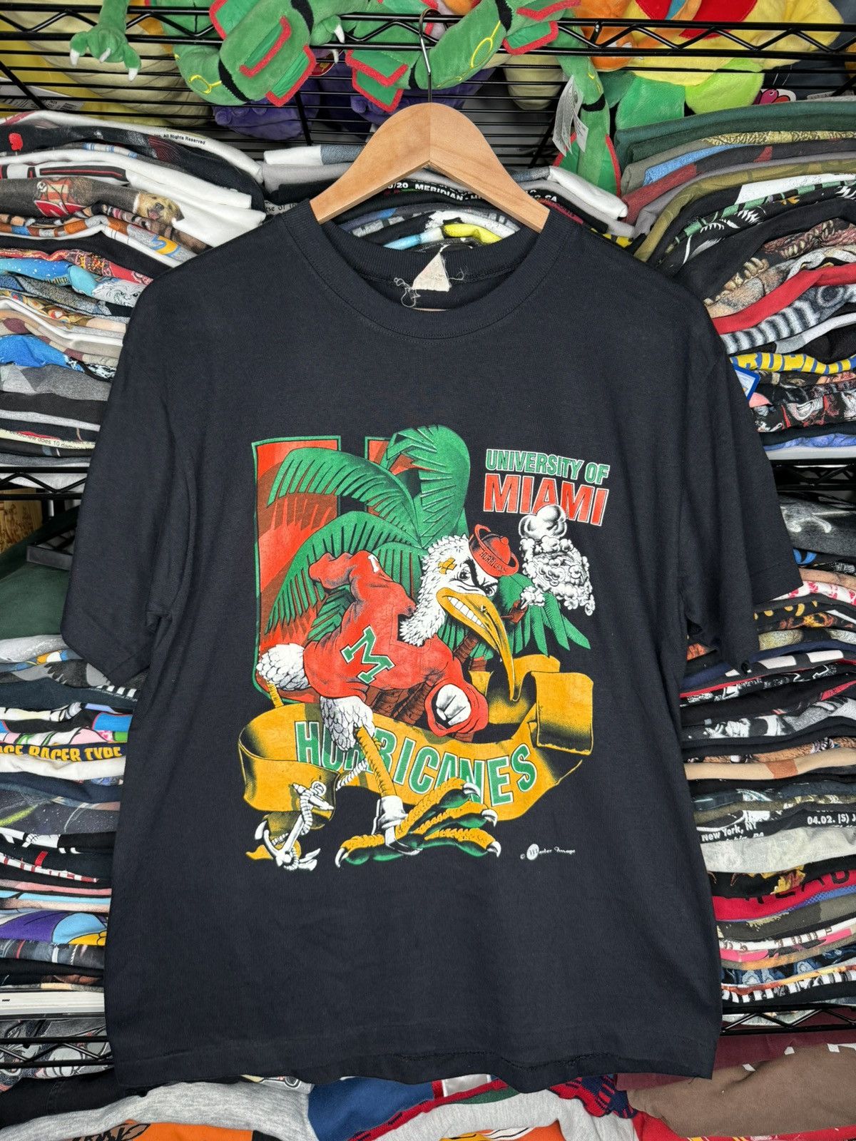 Vintage Vintage 90s University of Miami Hurricanes XL Graphic Tee Size US XL / EU 56 / 4 - 1 Thumbnail