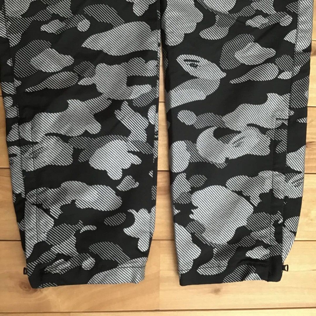 Bape BAPE Reflective camo pants a bathing ape ★size S Size US 30 / EU 46 - 5 Thumbnail