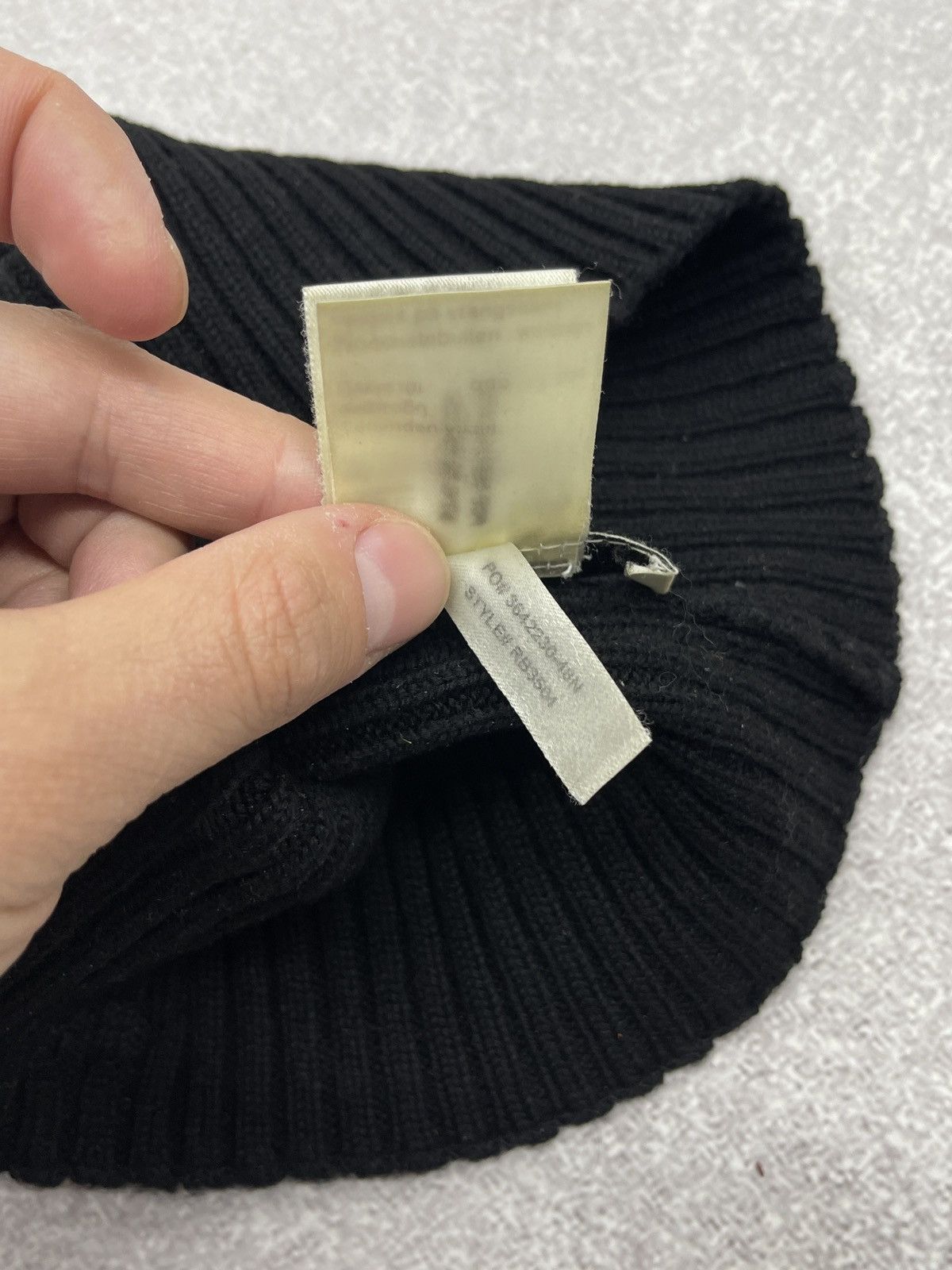 Lacoste Vintage Lacoste Wool Beanie Hat Black Y2K Size ONE SIZE - 8 Thumbnail