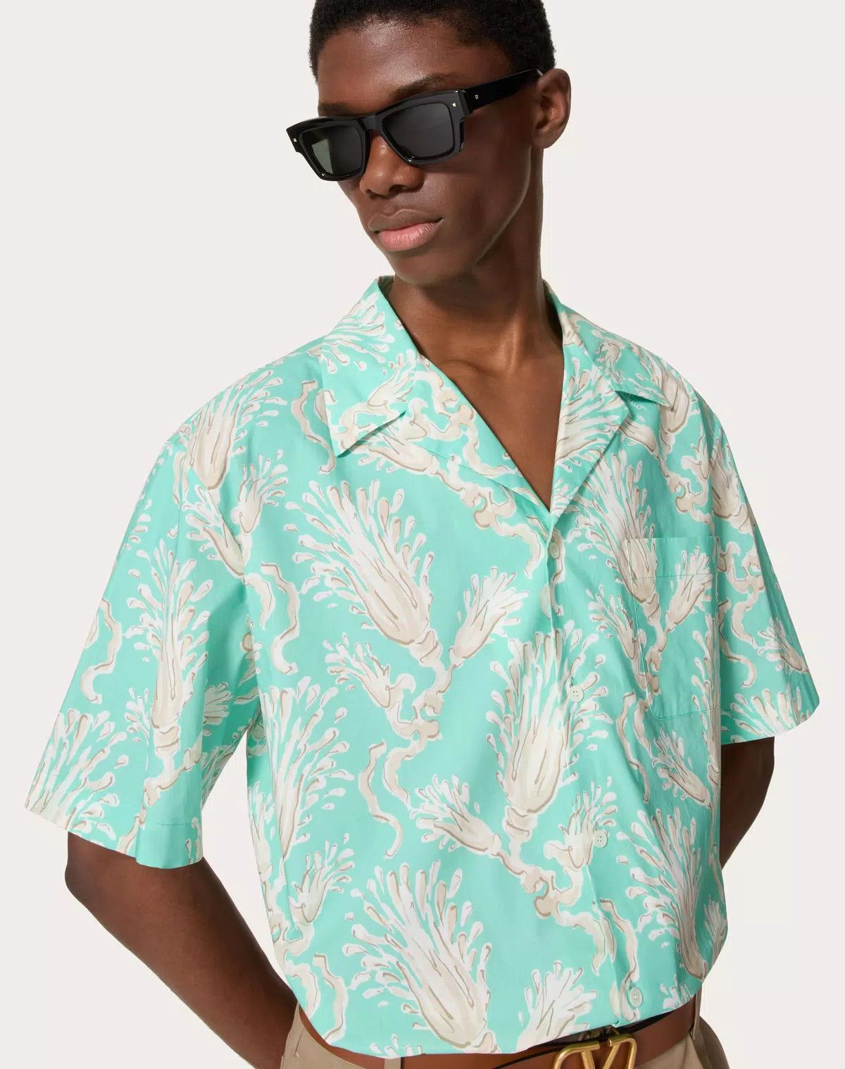 Valentino oc11z0725 Cotton Poplin Bowling Shirt in Beige Size US S / EU 44-46 / 1 - 7 Thumbnail