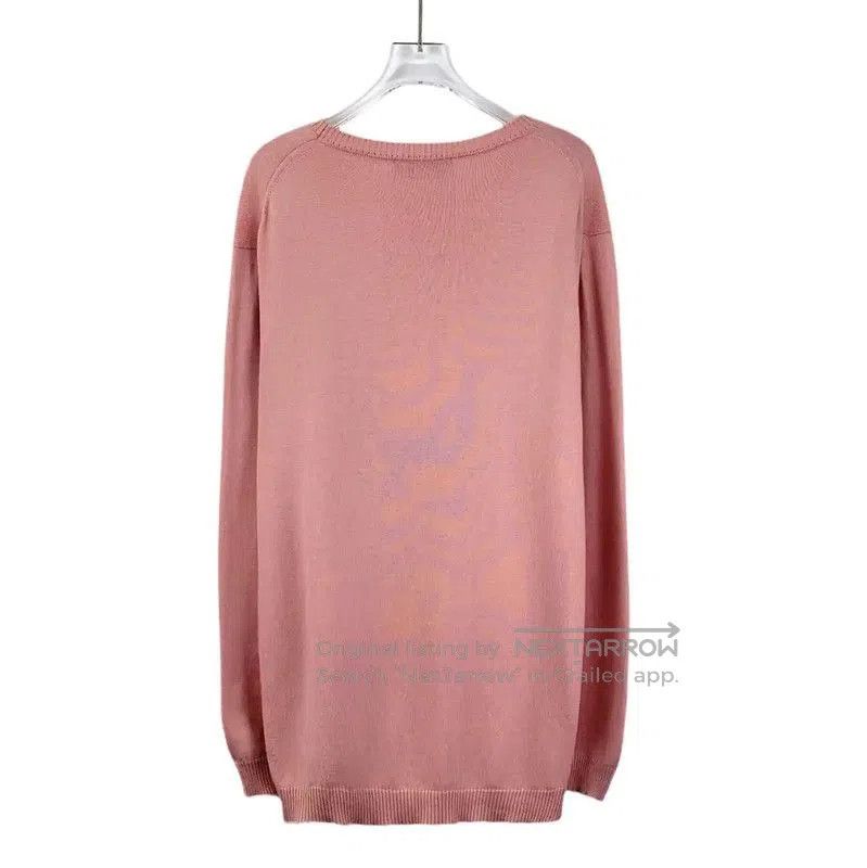 Fendi Fendi Pink Women's Knitted Sweater with Coffee Design . Size L / US 10 / IT 46 - 2 Thumbnail