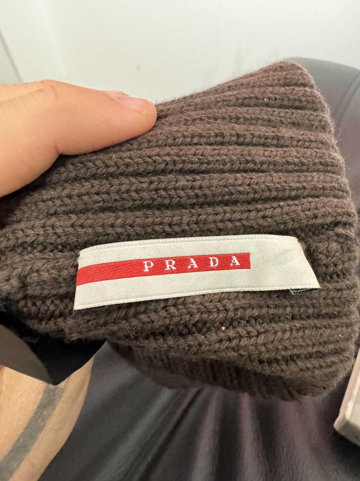 Prada Prada Beanie Hat Archive Red Tab Wool Knitted Kanye West Y2k Size ONE SIZE - 6 Thumbnail