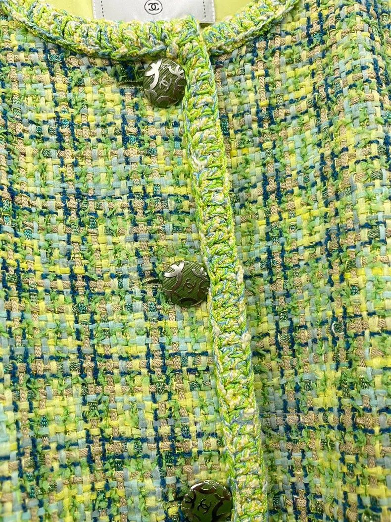 Chanel Chanel Spring grass green coat Size XXS / US 00 / IT 34 - 2 Thumbnail