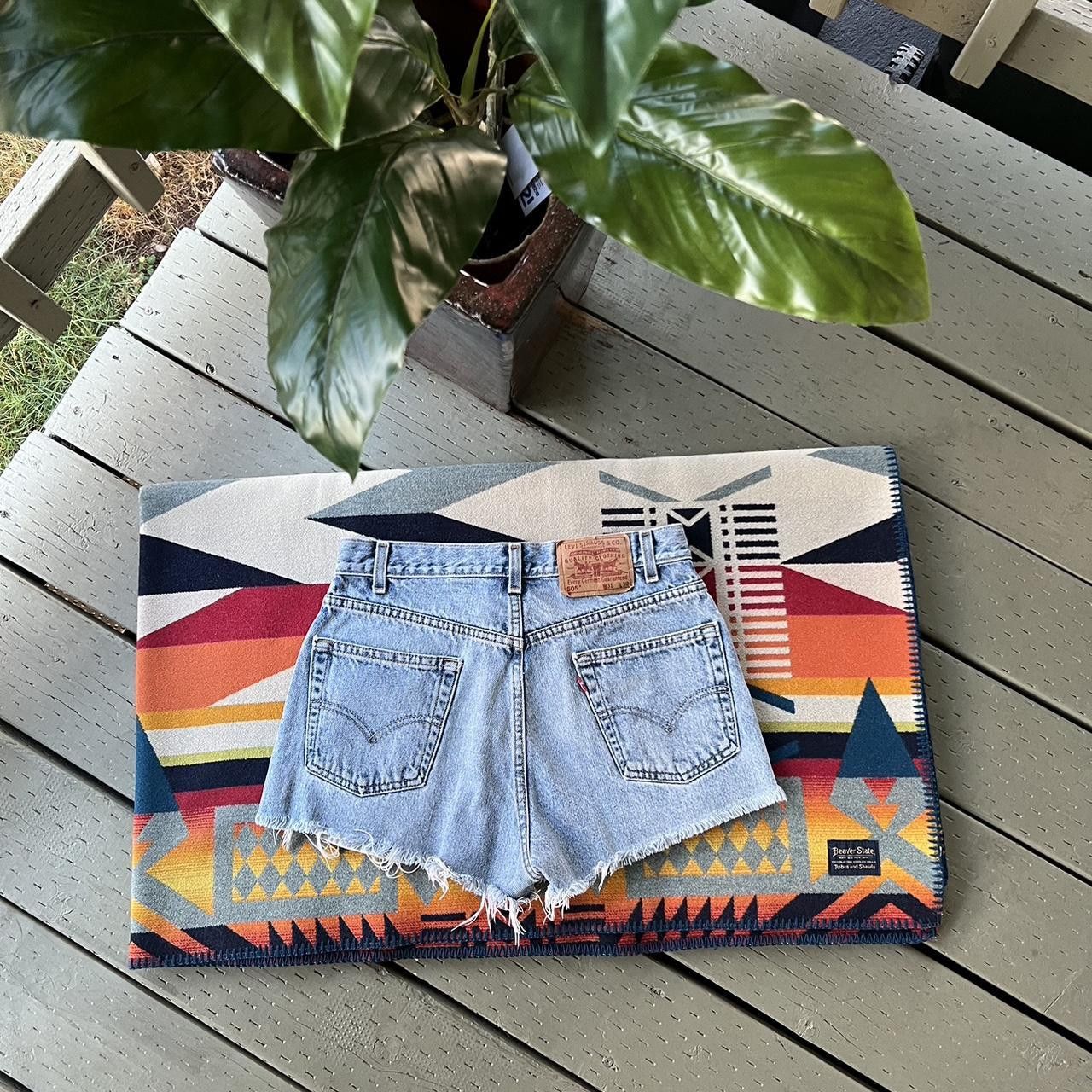 Levi's × Vintage Levi’s shorts Size 30" / US 8 / IT 44 - 3 Thumbnail