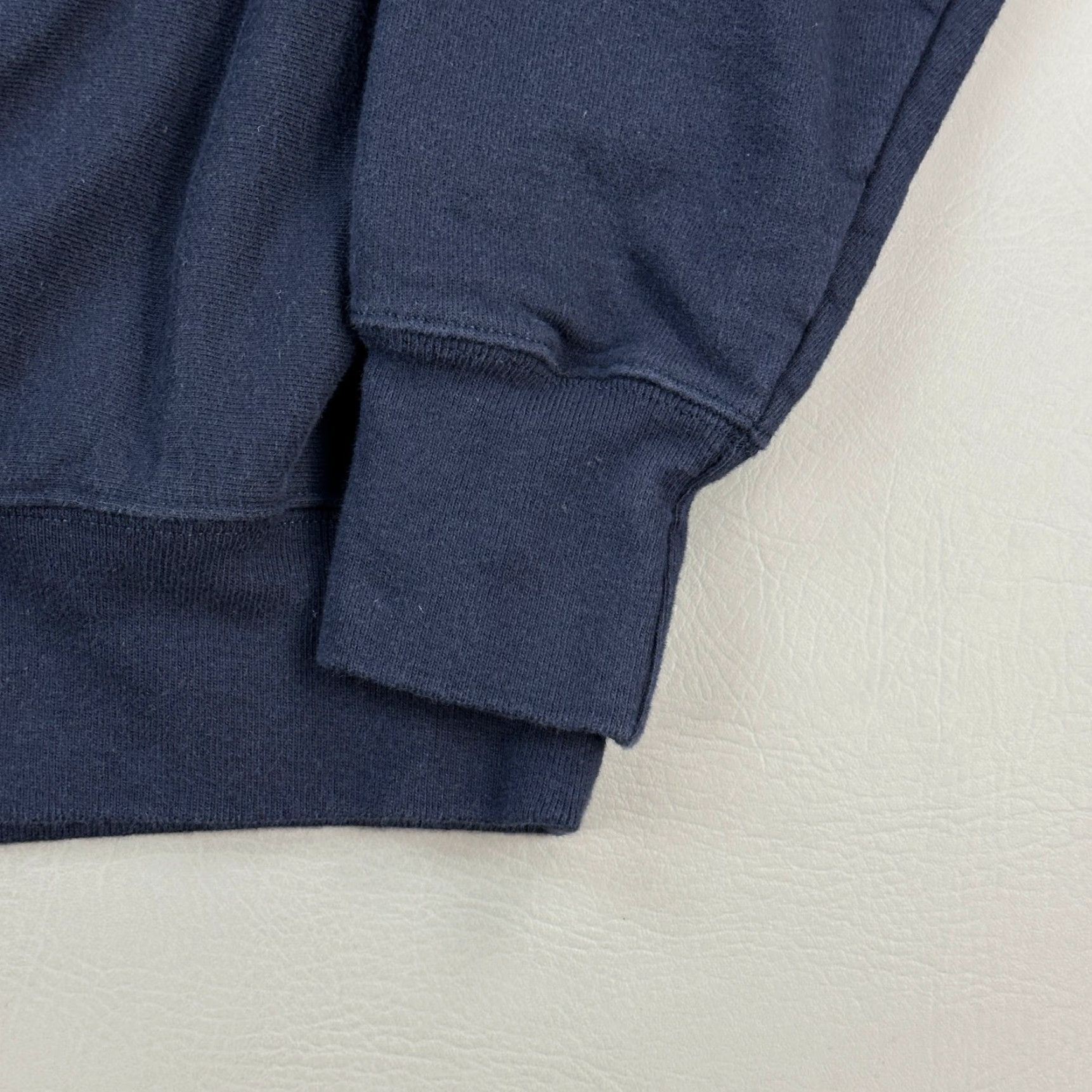 Champion Champion Sweatshirt Mens Large Navy Chenille Embroidered Pullover Reverse Weave Size US L / EU 52-54 / 3 - 3 Thumbnail