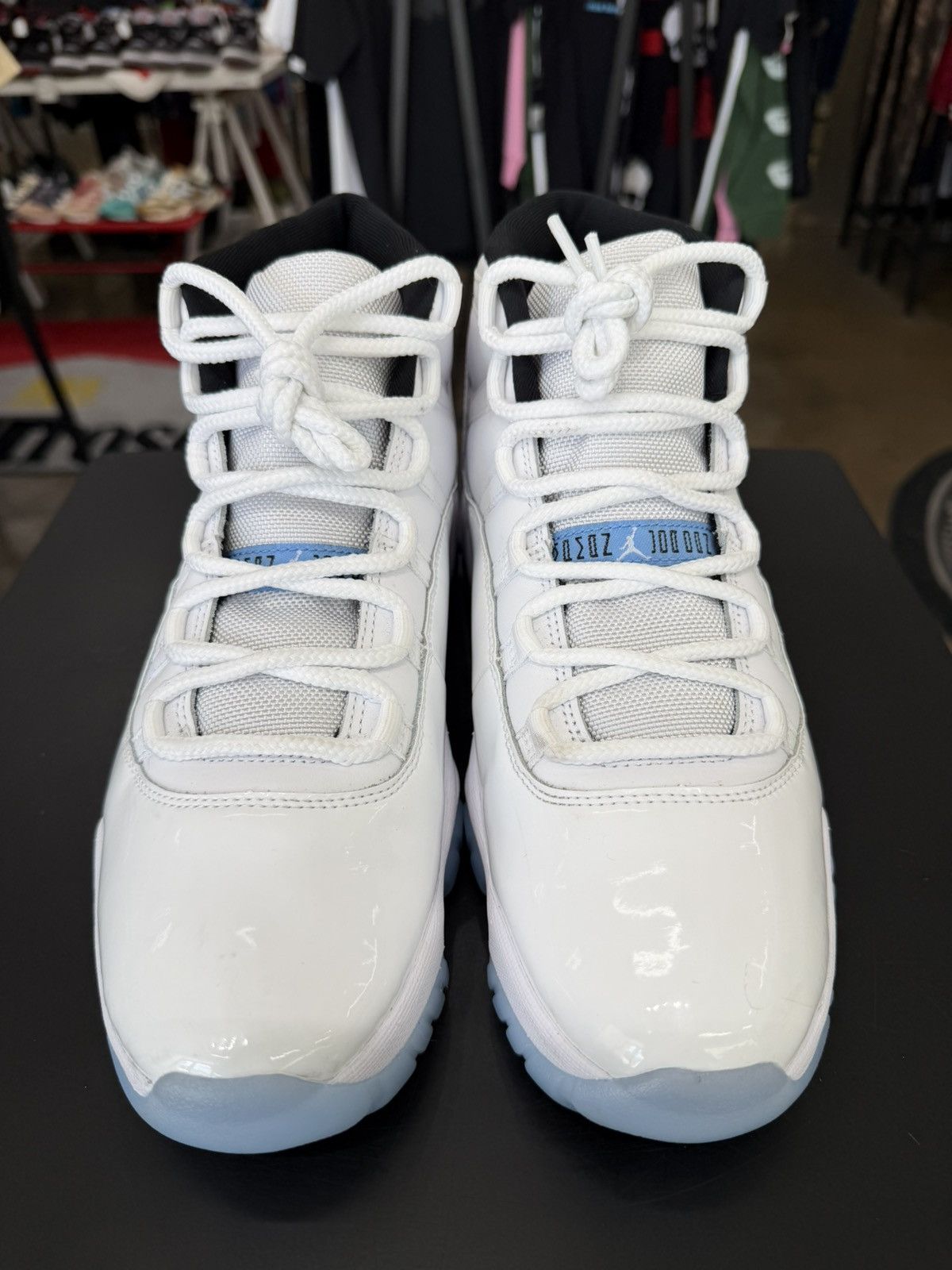 Jordan Brand Jordan 11 Legend Blue Colombia Size 10 (2024) Size US 10 / EU 43 - 2 Thumbnail