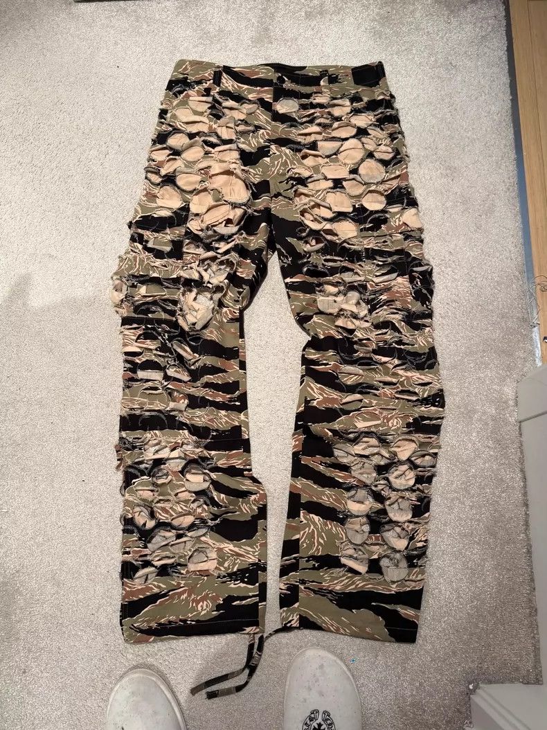 Vetements Vetements SizeS AW18 Lasercut cargo Size US 30 / EU 46 - 1 Thumbnail