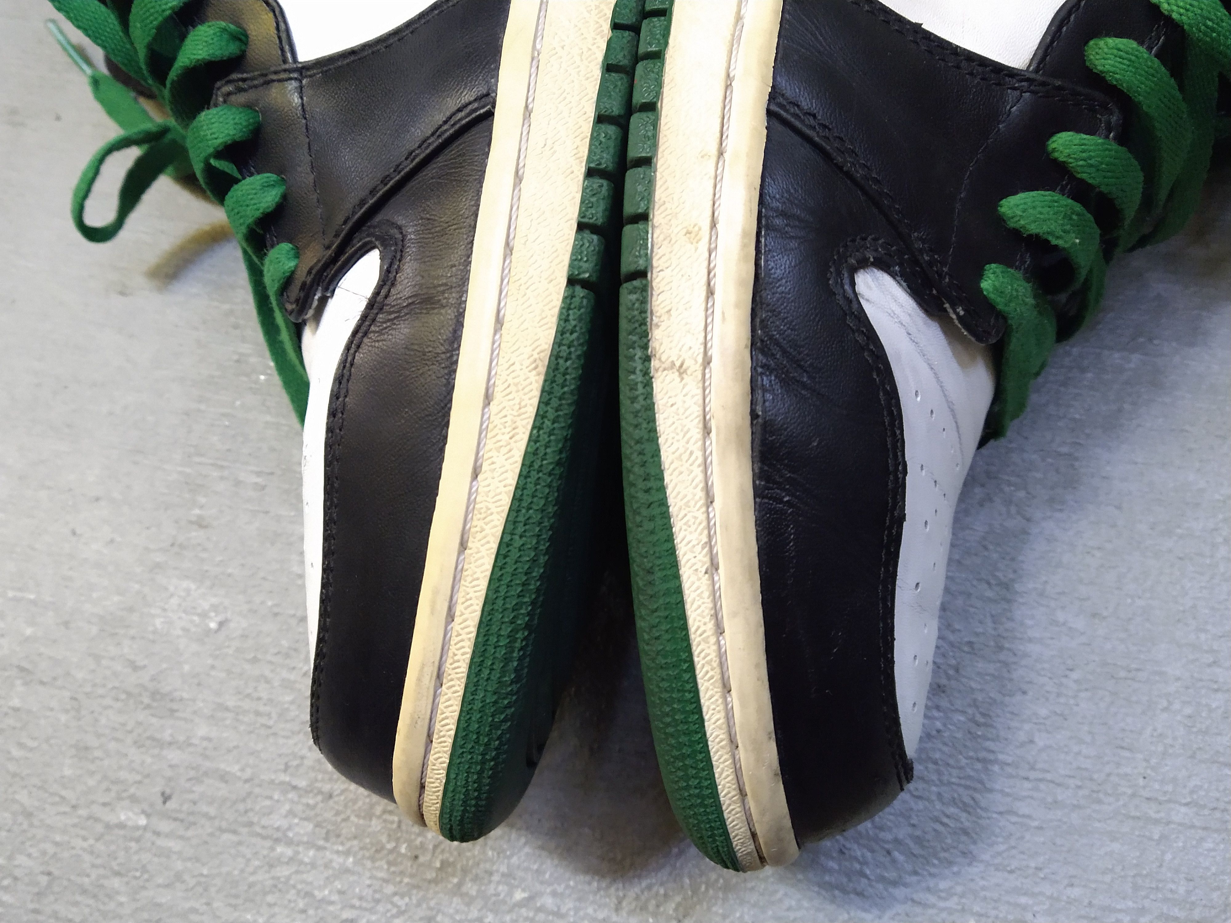 Jordan Brand Nike Air Jordan 1 Retro High Boston Celtics 10 332550-101 Size US 10 / EU 43 - 6 Thumbnail