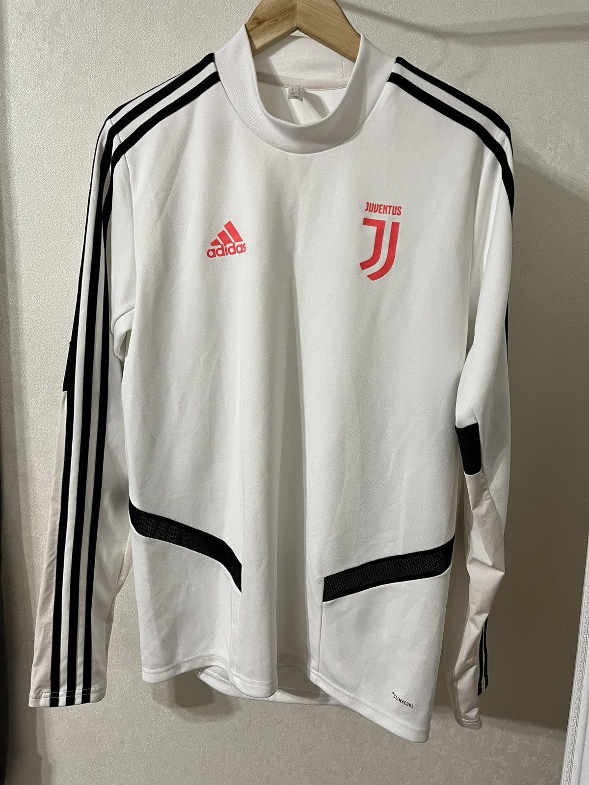 Adidas Adidas Juventus Vintage Training Longsleeve Size US M / EU 48-50 / 2 - 1 Thumbnail