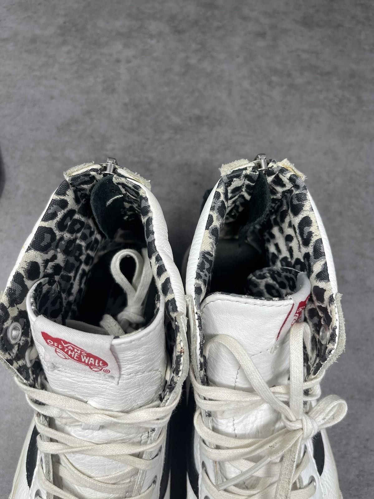 Vans Vans Sk8 Hi Slim Zip Sneakers Womens Size 7.5 White Black Size US 7.5 / IT 37.5 - 9 Thumbnail