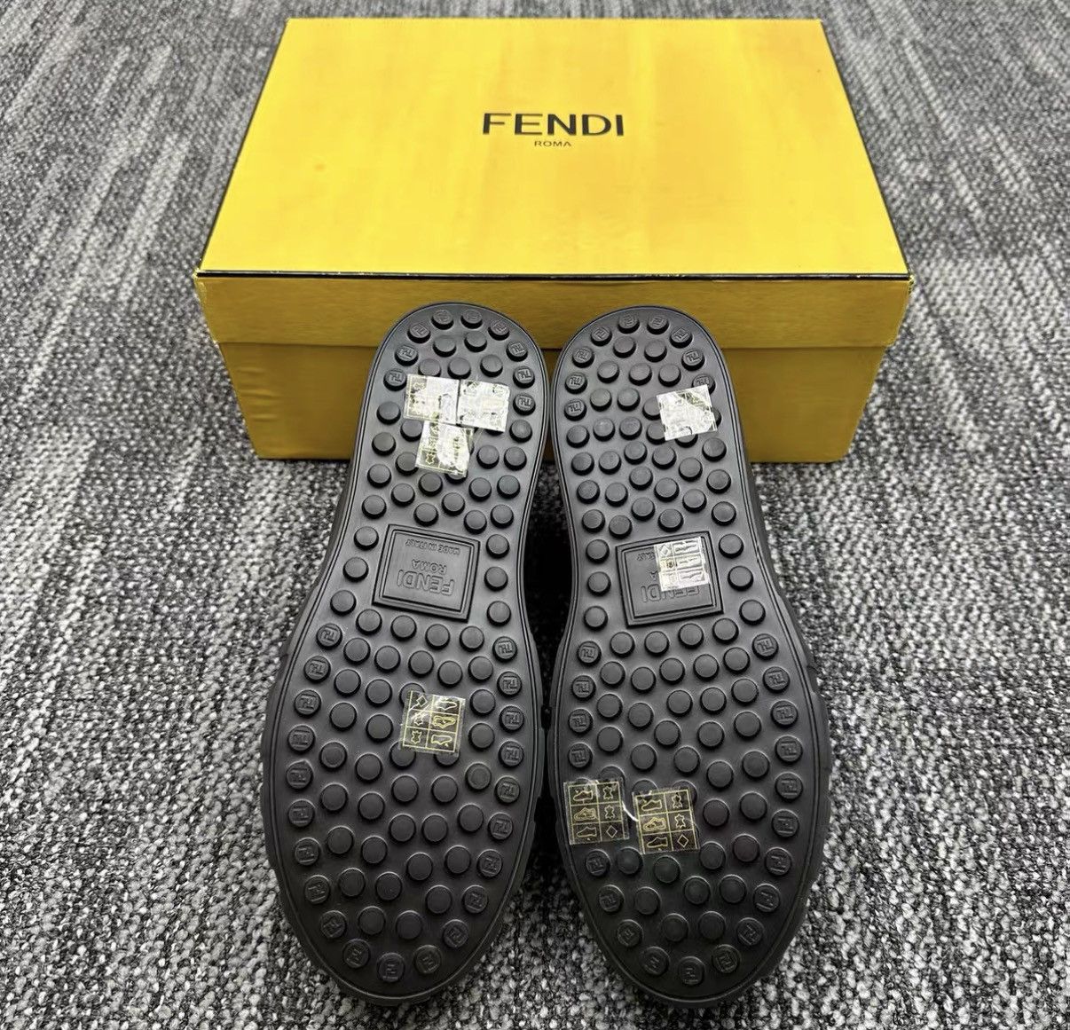 Fendi Fendi Force FF Monogram Slip-On Casual Shoes J41 Size US 7 / EU 40 - 6 Thumbnail