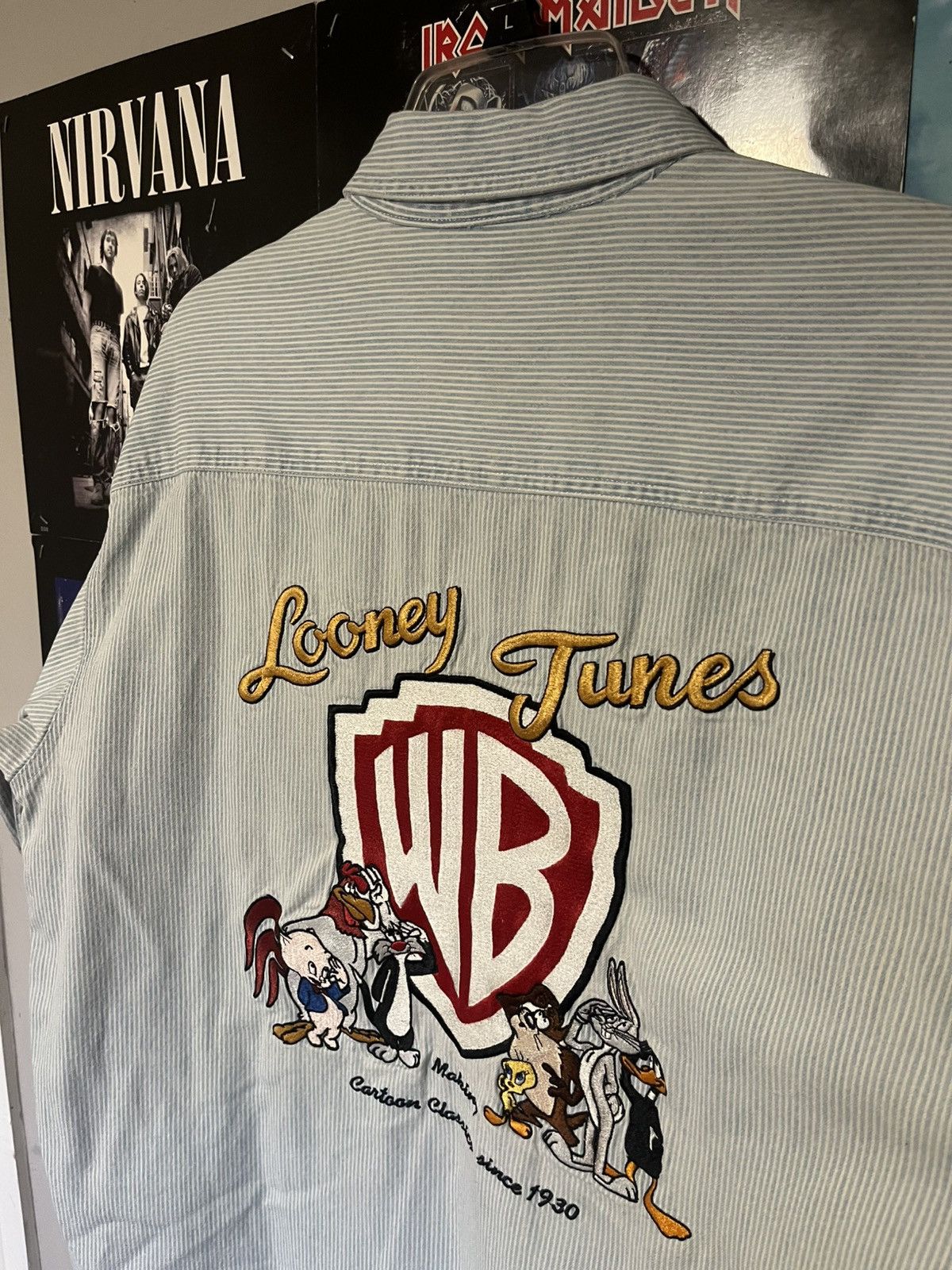 Warner Bros Y2K 2000 Warner Bros Looney Tunes Pinstriped Button Up shirt Size US L / EU 52-54 / 3 - 2 Thumbnail