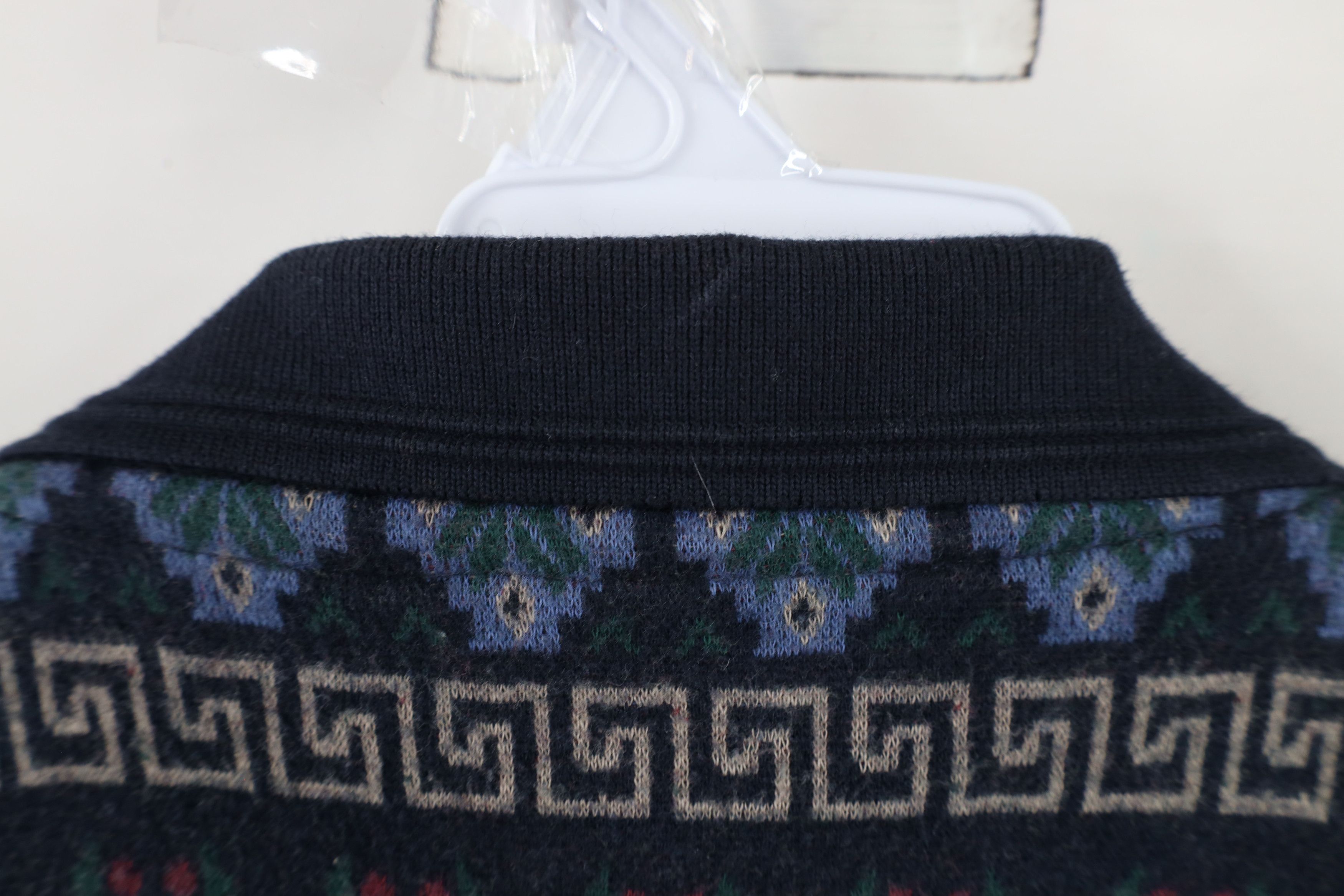 Vintage Vintage 90s Streetwear Rainbow Fair Isle Long Sleeve Polo Size US XL / EU 56 / 4 - 8 Thumbnail