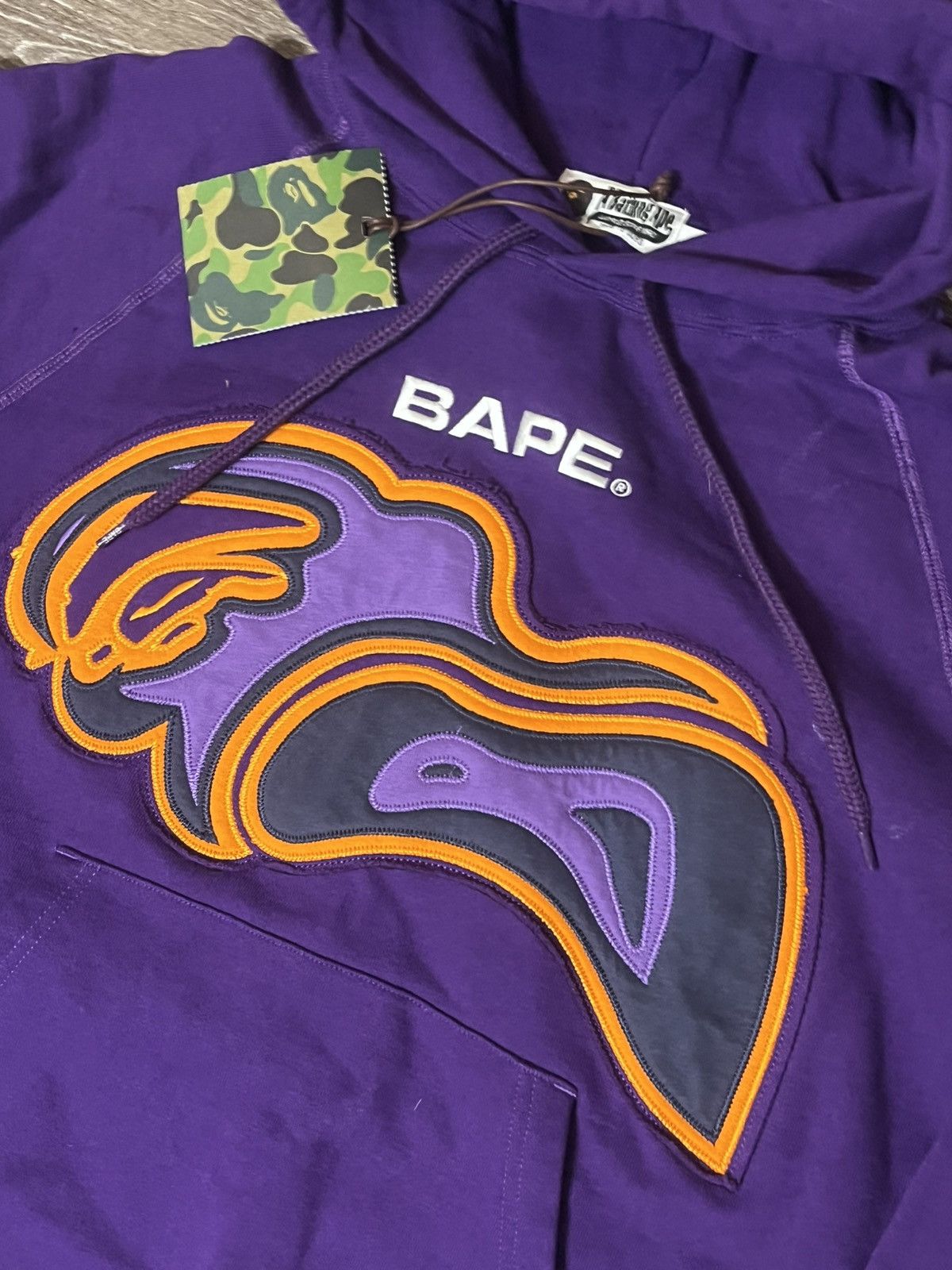 Bape Purple A Bathing Ape Relaxed Flame Head Pullover Hoodie Size US M / EU 48-50 / 2 - 2 Thumbnail