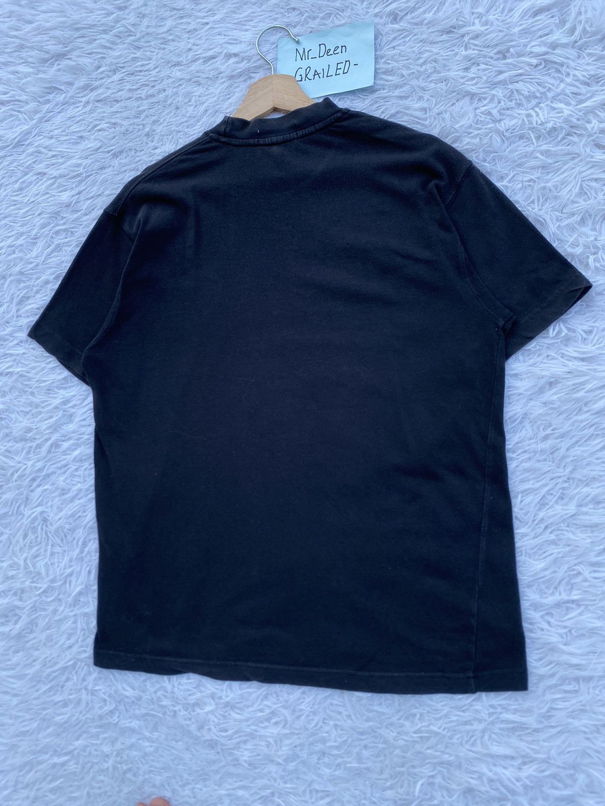 Yves Saint Laurent Rare Vintage Yves Saint Laurent YSL Spellout Tshirt Size US M / EU 48-50 / 2 - 17 Thumbnail