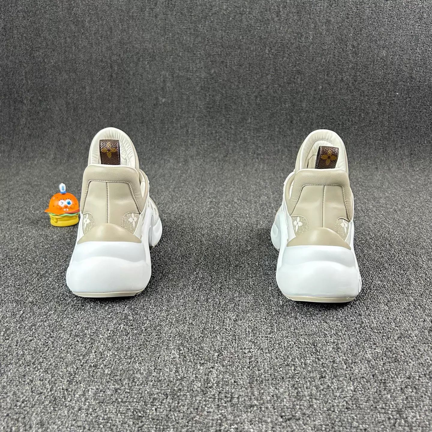 Louis Vuitton Louis Vuitton Monogram Dad Sneaker EU39 Size US 8.5 / IT 38.5 - 5 Thumbnail
