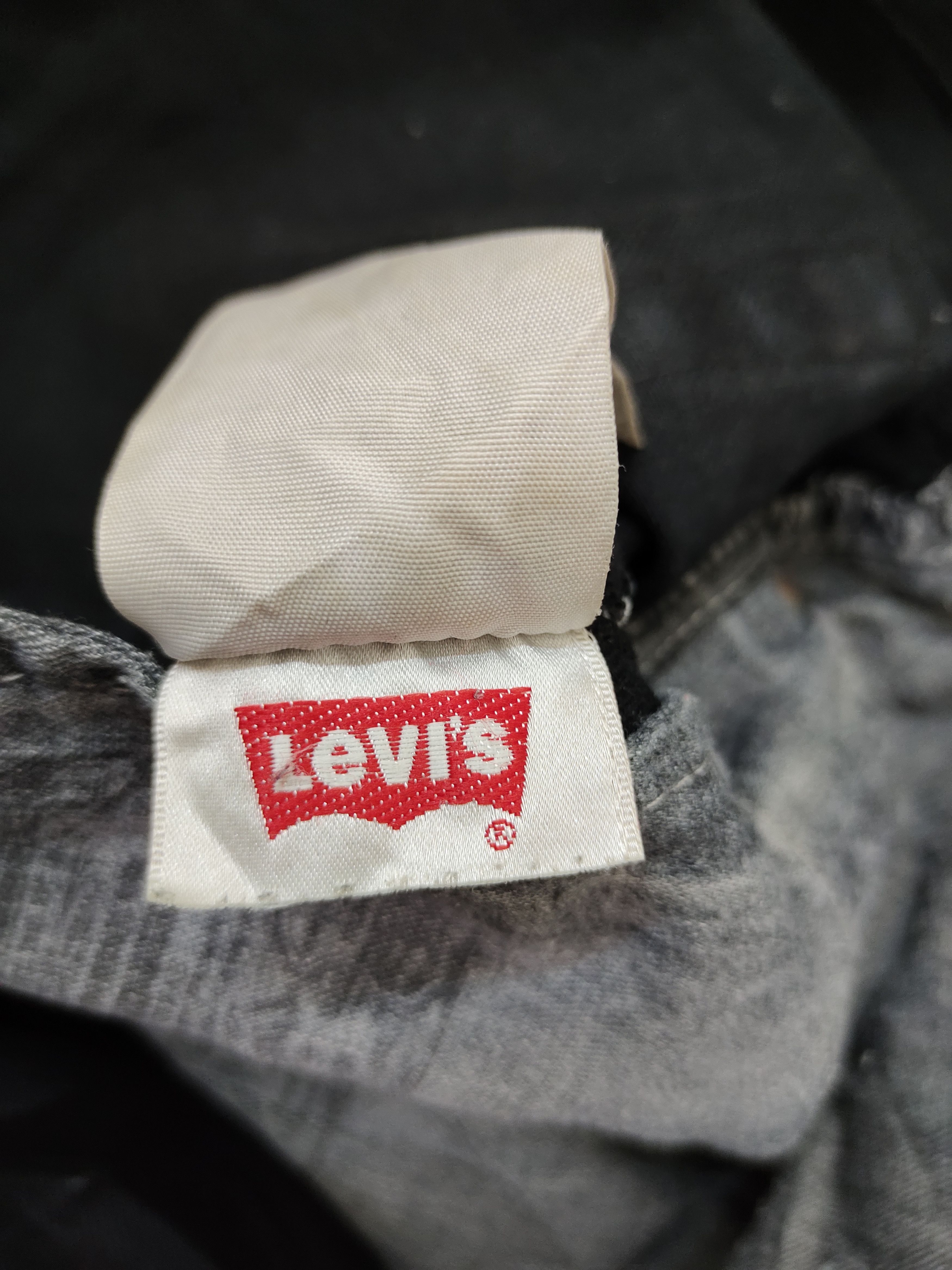 Levi's Vintage Clothing Size 34x31 Vintage Levis 501 Super Black Jeans Distressed Size US 34 / EU 50 - 18 Thumbnail