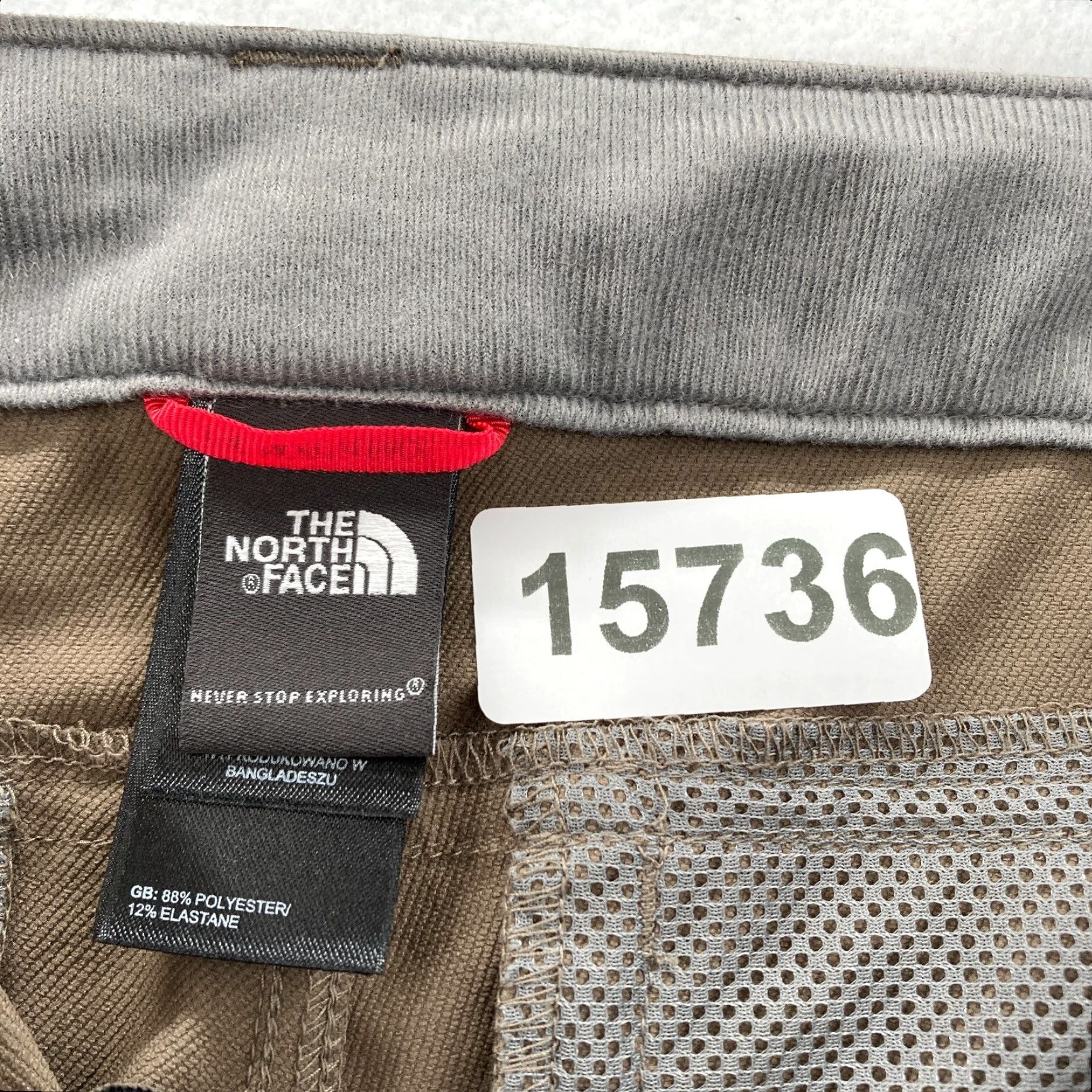 The North Face The North Face Hiking Pants Women's 14 Brown Stretch Convertible Roll Up Cargo Pants Size 36" / US 14 / IT 50 - 6 Thumbnail