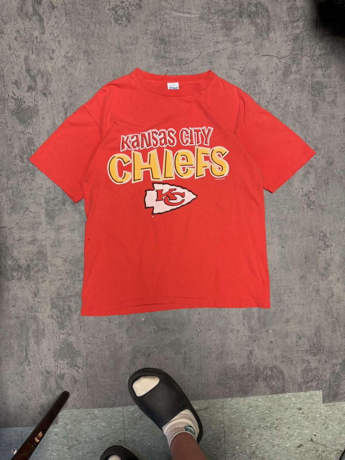 Salem Sportswear 1993 Kansas City Chiefs Tee — L — Size US L / EU 52-54 / 3 - 1 Thumbnail