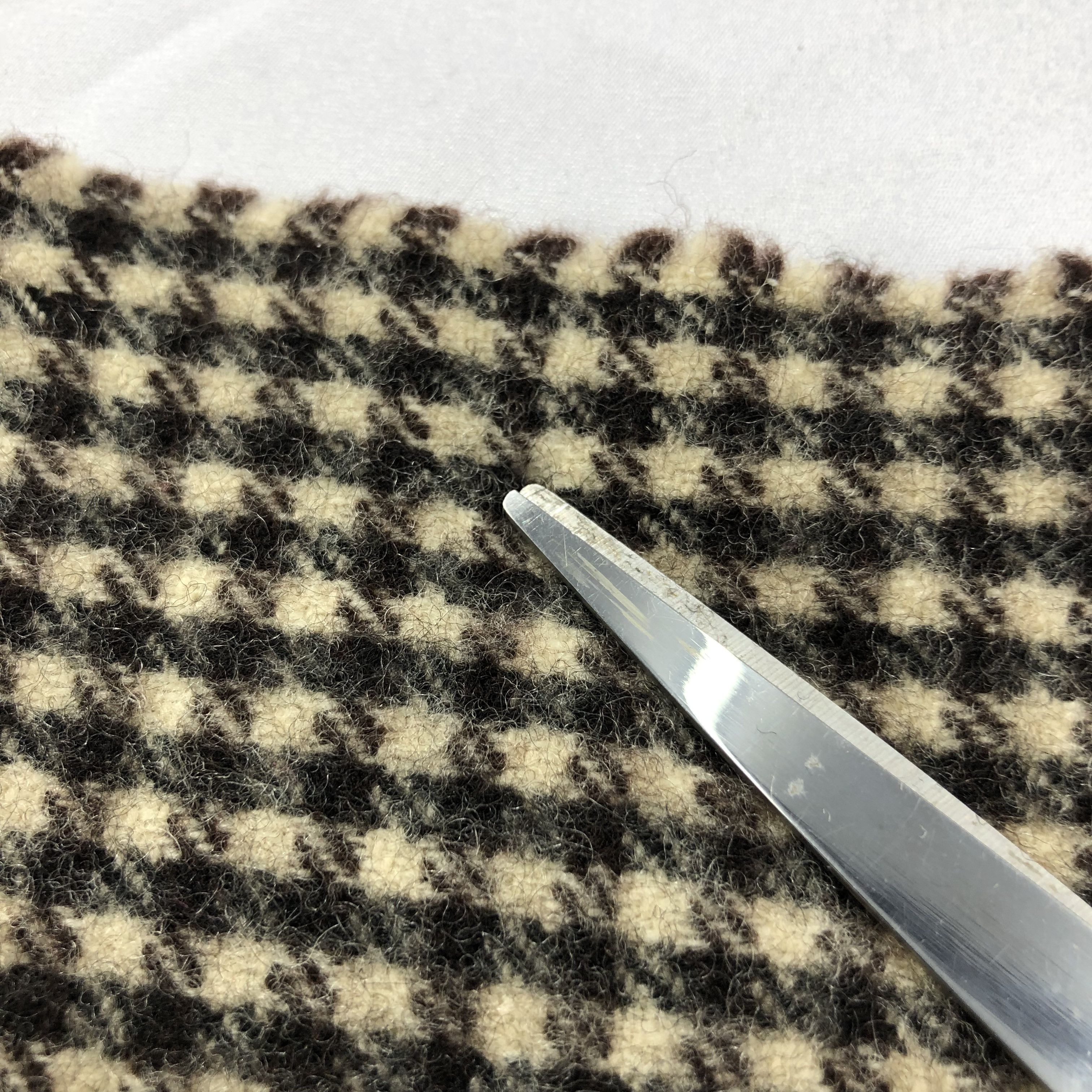 Paul Smith Paul Smith Houndstooth Wool Scarf Muffler V1044 Size ONE SIZE - 12 Thumbnail