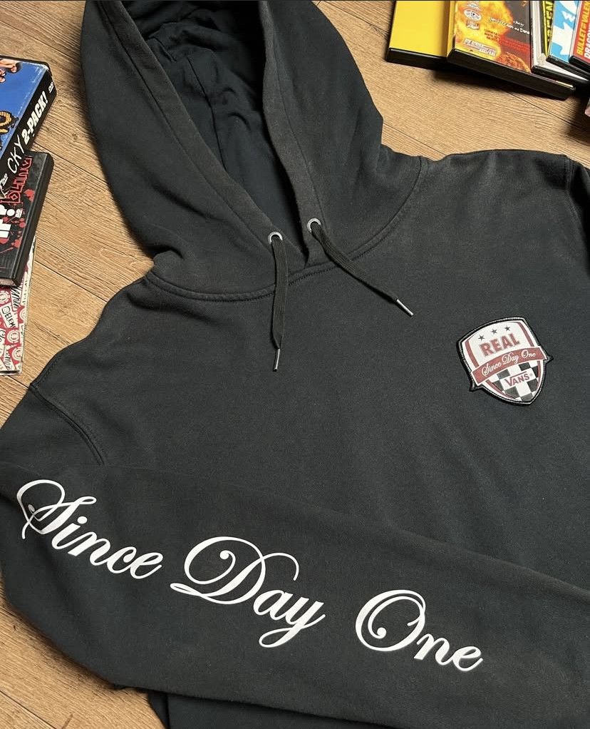 Vans Real skateboards x vans since day one hoodie Size US L / EU 52-54 / 3 - 2 Thumbnail