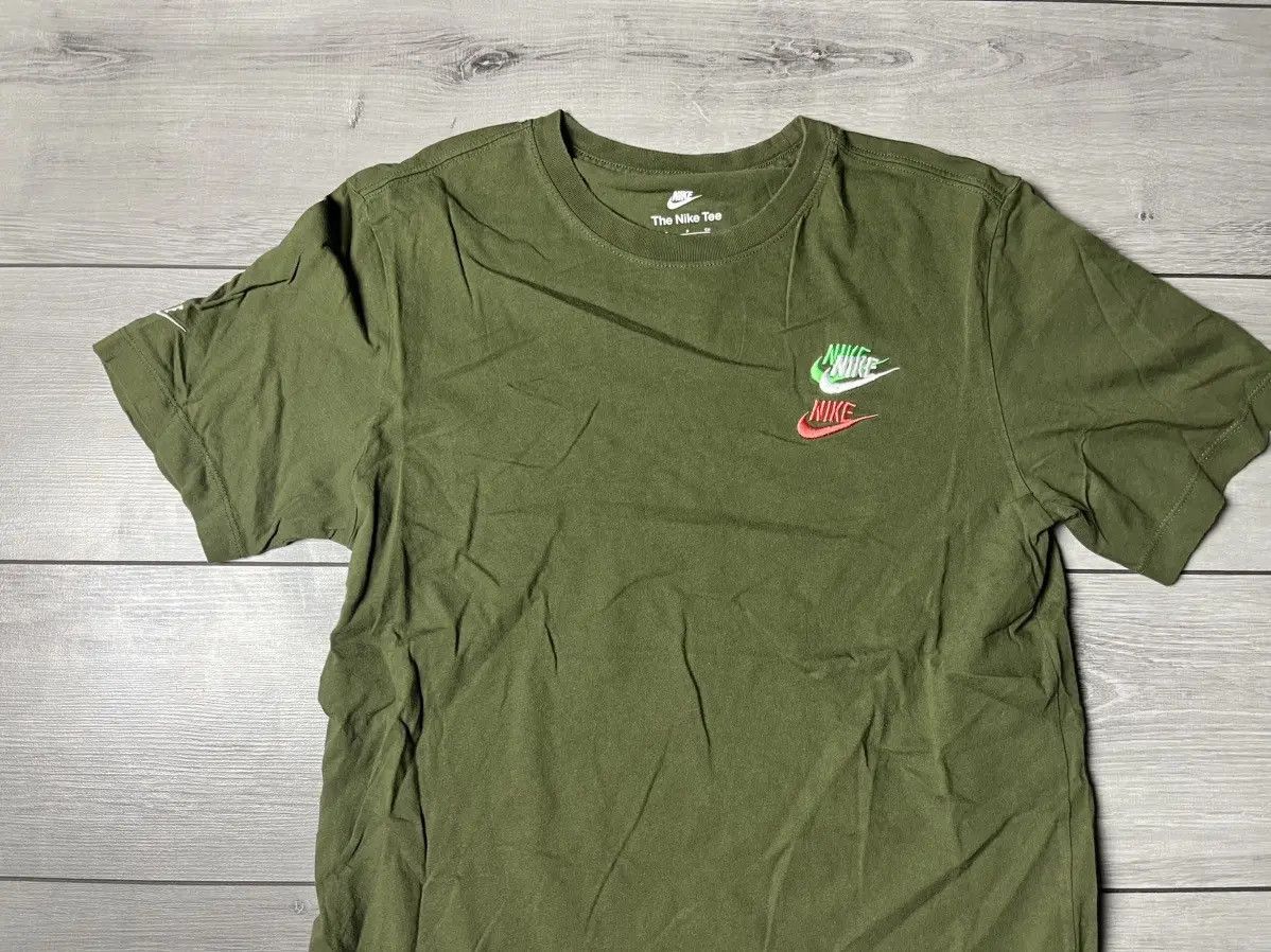 Nike Nike Tshirt triple logo size Small Size US S / EU 44-46 / 1 - 3 Thumbnail
