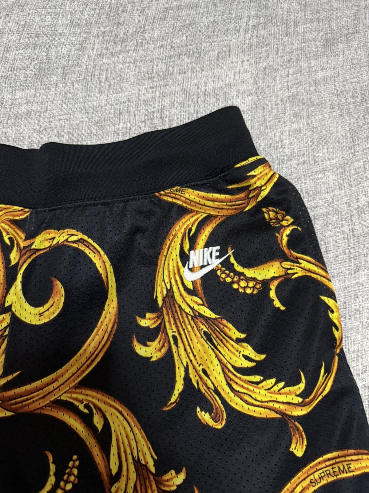 Nike × Supreme Supreme nike basketball shorts Size US 30 / EU 46 - 2 Thumbnail