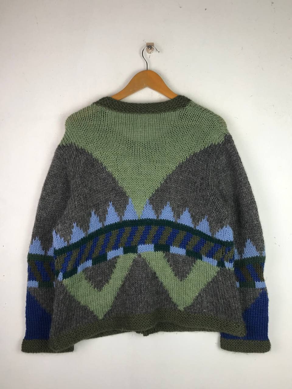 Aran Isles Knitwear × Japanese Brand × Vintage Vintage Colourful Rare Design Cardigan Size US XL / EU 56 / 4 - 2 Thumbnail