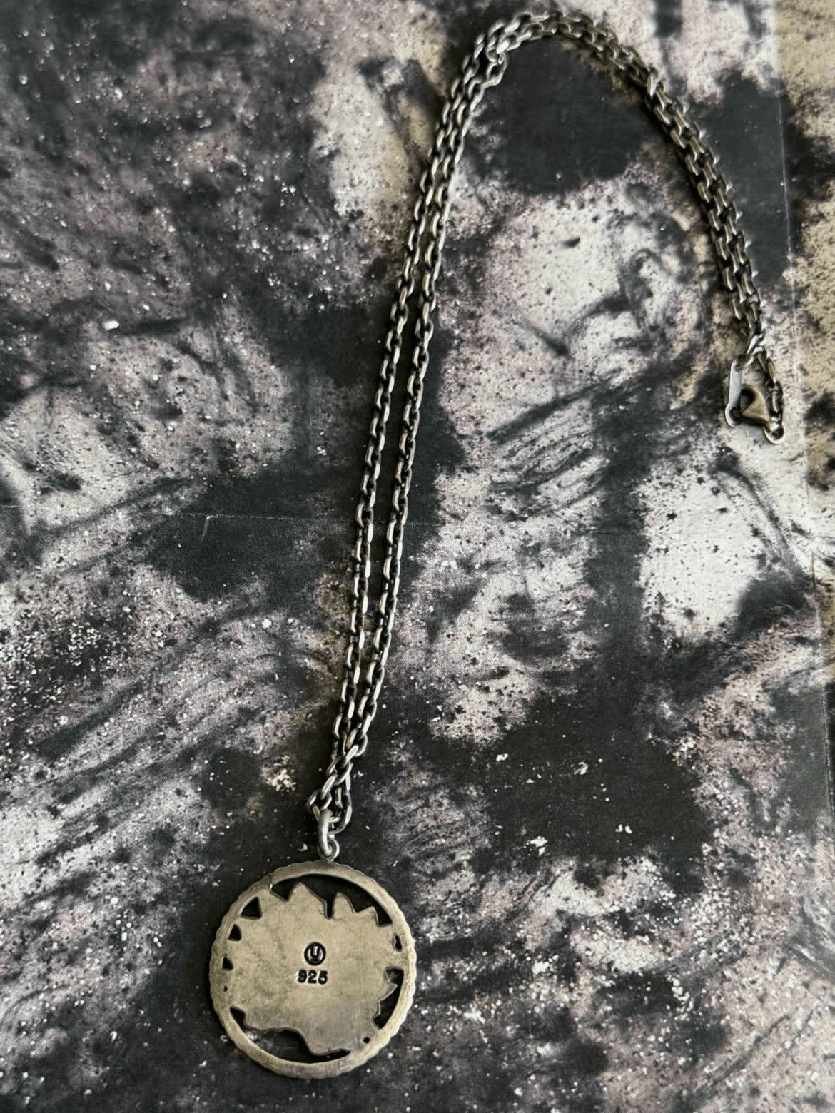 Undercover 03SS SCAB necklace