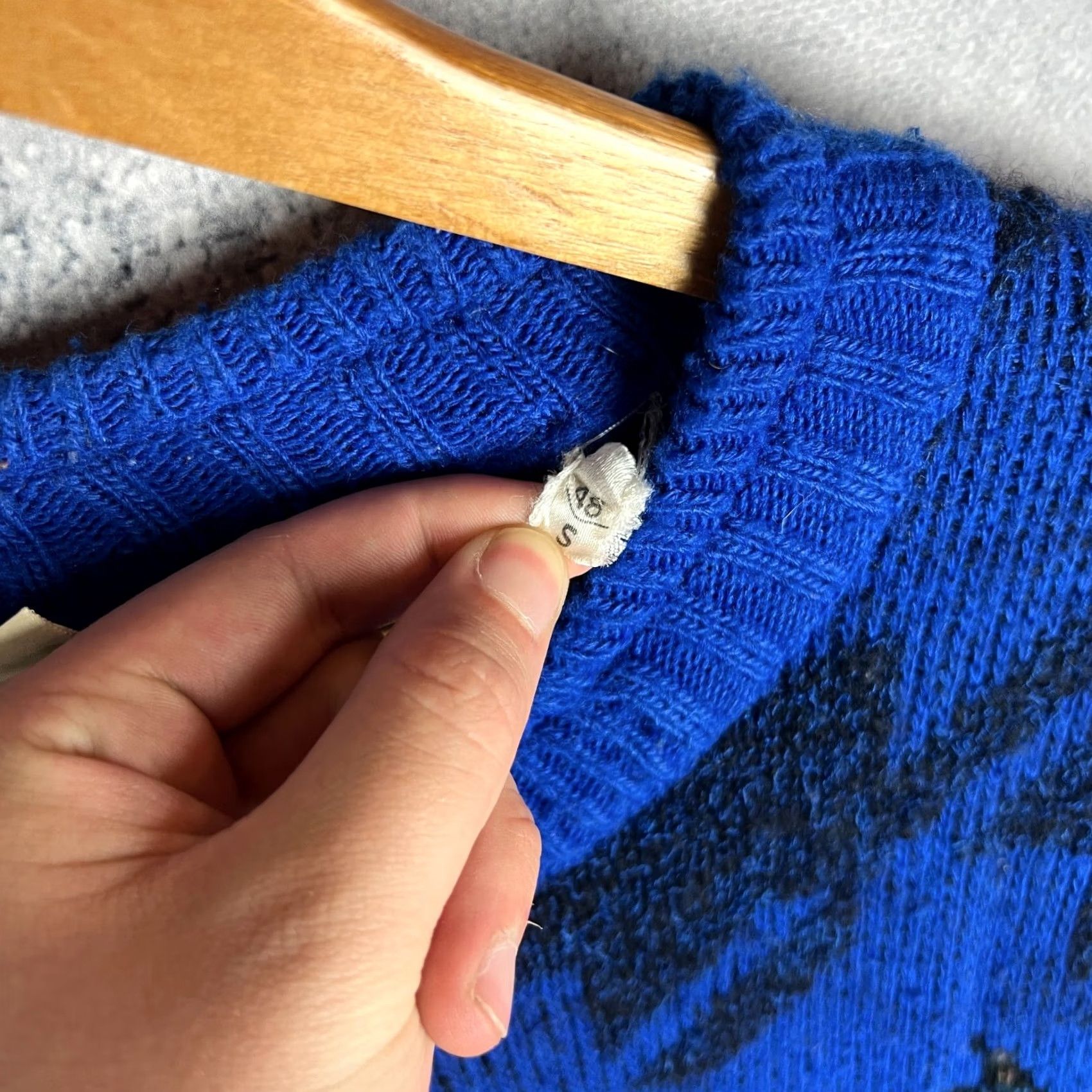 Vintage VINTAGE Setball Italy Sweater Blue Black Wool Acrylic Bold Pattern Size S Men Pullover Knits Size US S / EU 44-46 / 1 - 6 Thumbnail