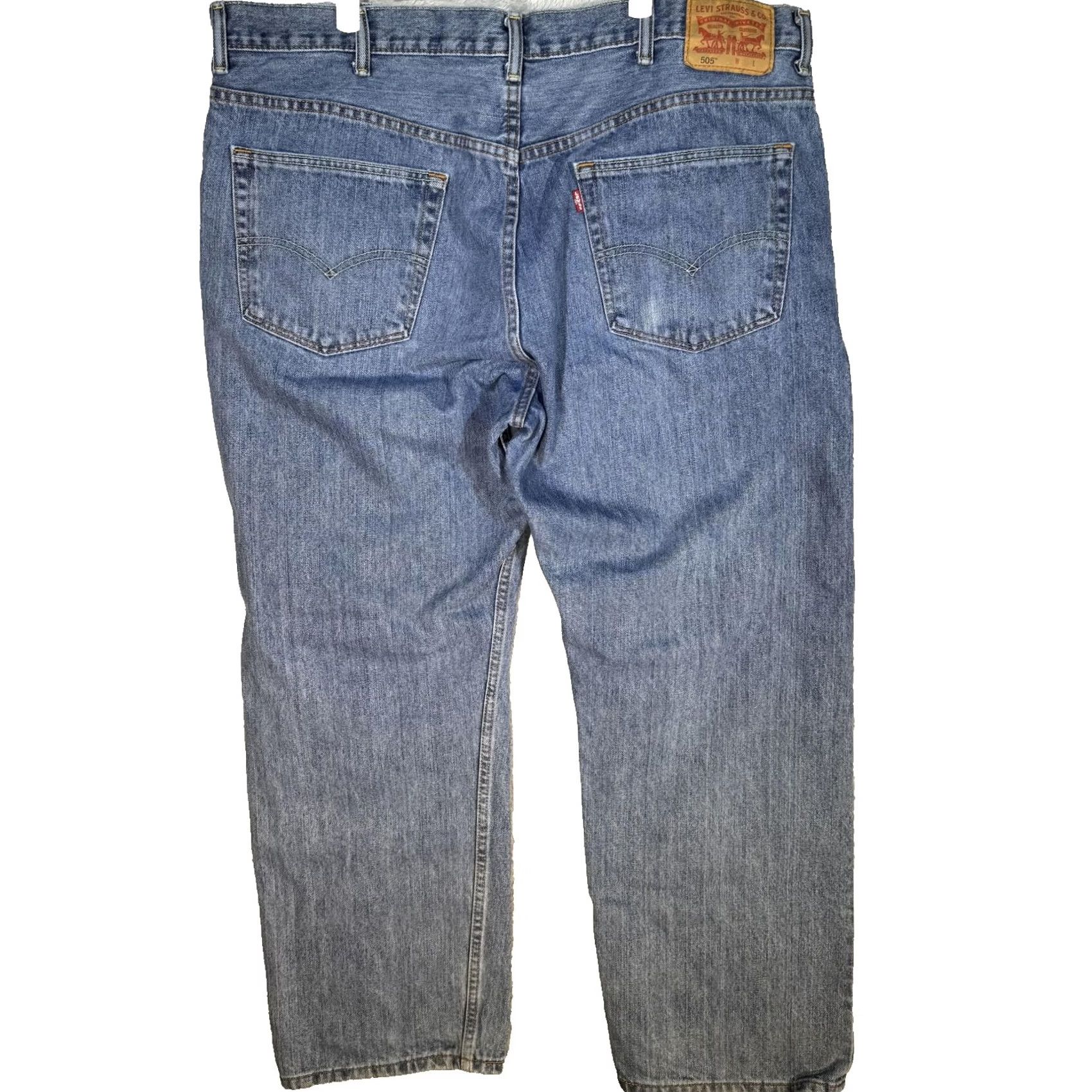 Levi's Levi's 505 Jeans Mens 46x30 Medium Blue Regular Straight Denim Zip fly Button Closure, 5-Pocket Design Size US 30 / EU 46 - 2 Thumbnail