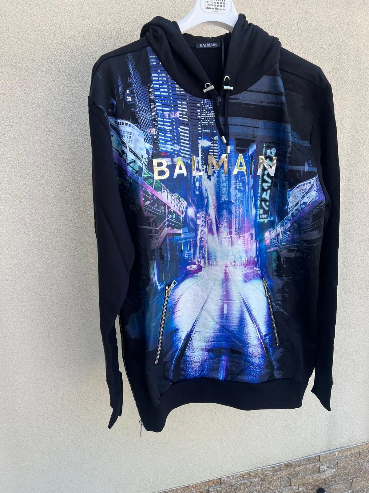Balmain Q:2 Japan Tokyo Print Side Zip Hoodie in Black / Multicolor Size US L / EU 52-54 / 3 - 5 Thumbnail