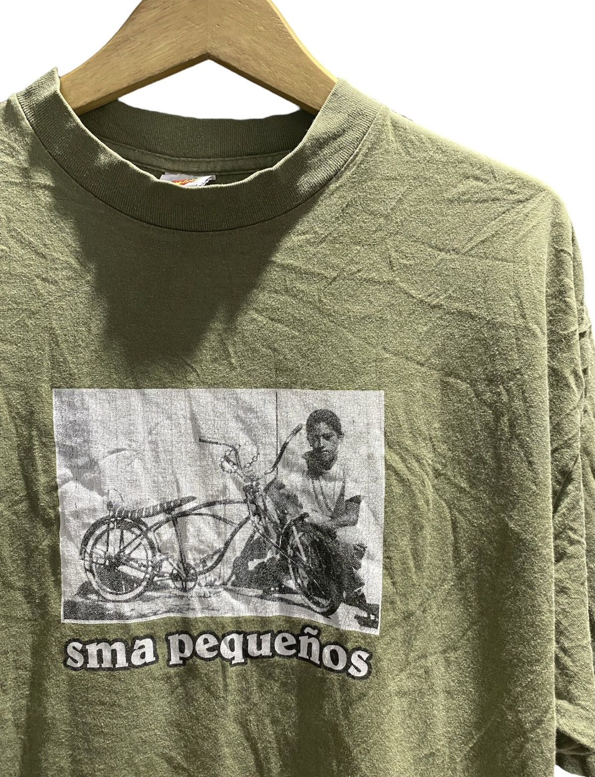 Image of Rap Tees x Santa Cruz Skateboards 80's Santa Cruz Skateboard Sma Pequenos Tshirt in Army (Size XL)