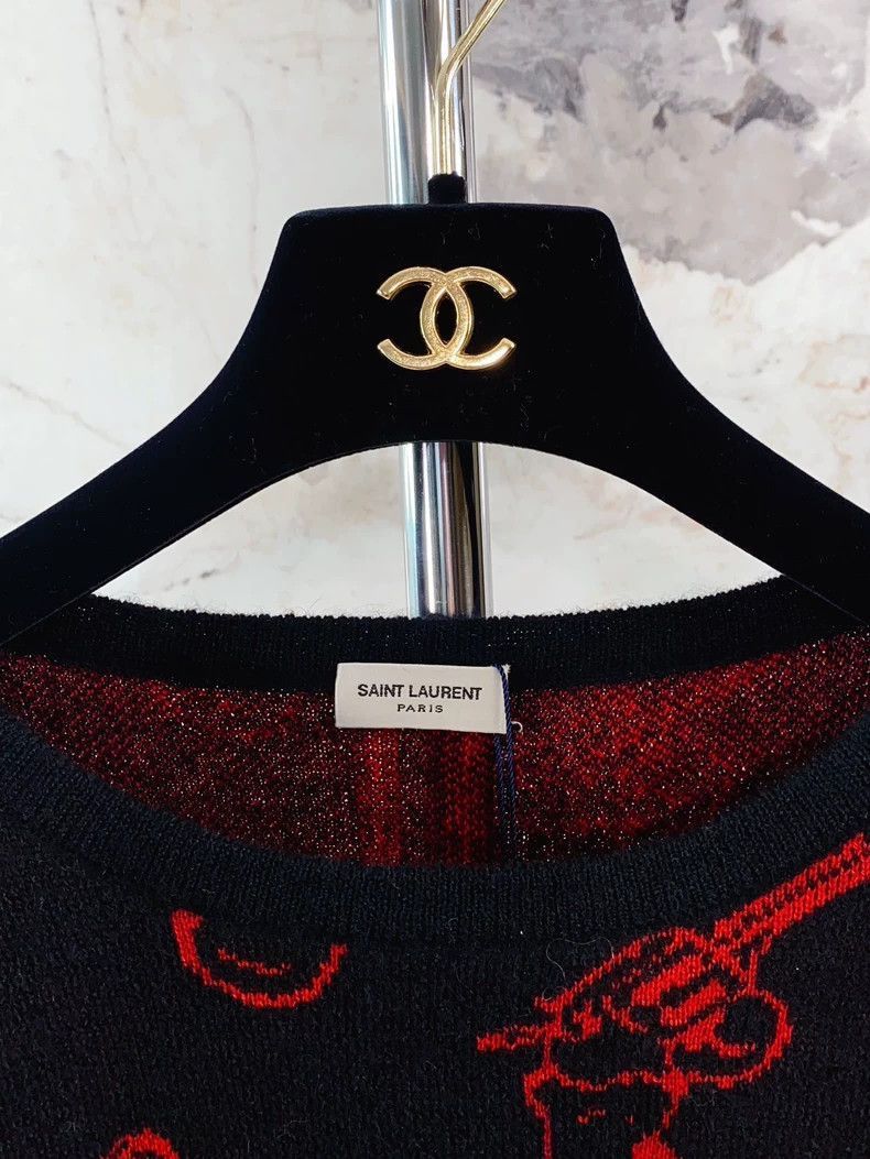 Saint Laurent Paris Saint Laurent Paris Red pistol printed wool knitted sweater Size US L / EU 52-54 / 3 - 6 Thumbnail