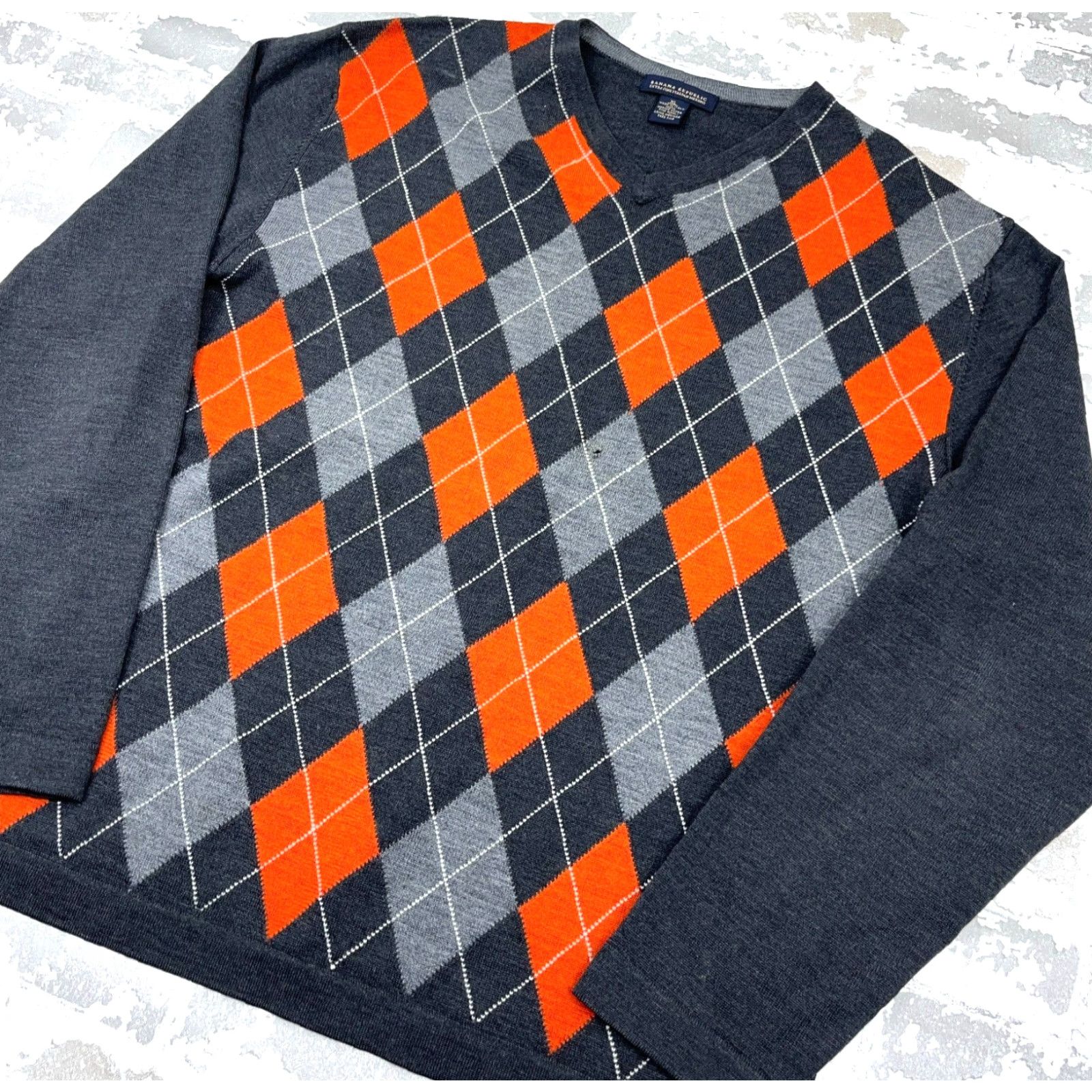 Banana Republic Banana Republic Sweater Men XL Gray Orange Diamond Merino Wool Italy Made Crew Neck Knit Pullover All Seasons Heavyweight Casual Modern Preppy Size US XL / EU 56 / 4 - 2 Thumbnail