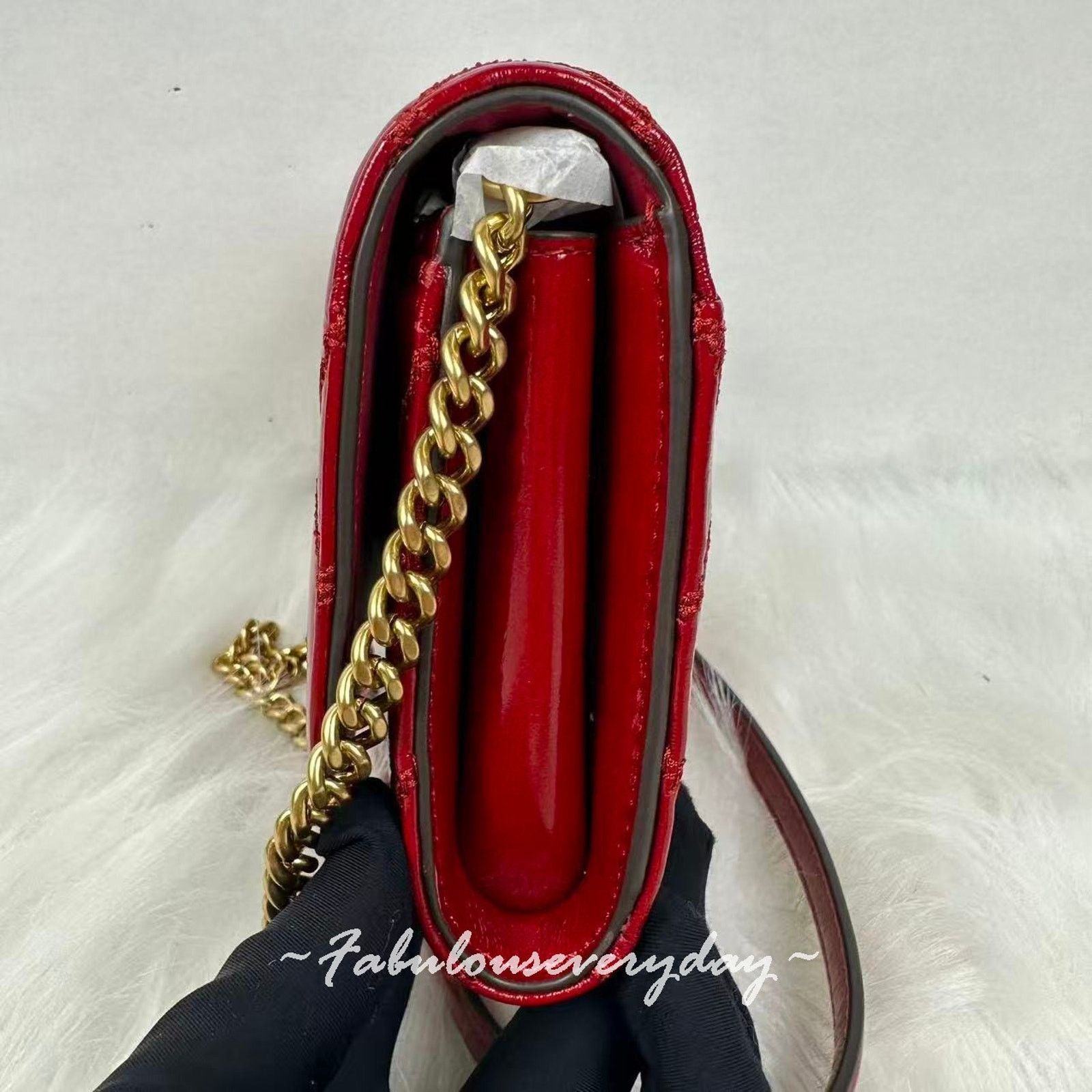 Tory Burch Tory Burch Willa Chain Wallet Clutch In Leather/Gold/Berry Size ONE SIZE - 3 Thumbnail