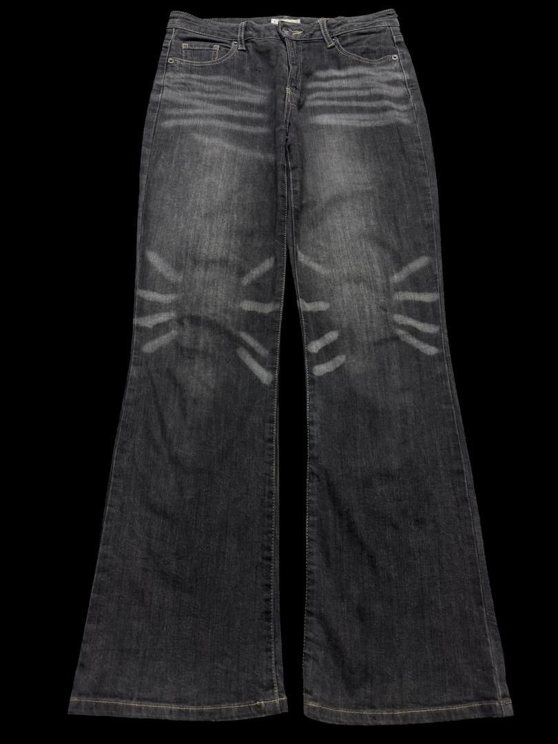 Japanese Brand Vintage Japanese Rare Faded whisker Style Denim Jeans Size US 30 / EU 46 - 1 Thumbnail