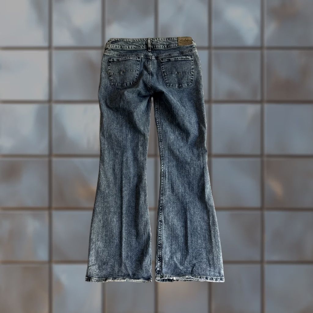 Silver Jeans Co. VINTAGE Silver Jeans Jeans Women's Blue Denim Embroidered Y2K Stretch Bootcut 32x33 Womens Size 24" / US 00 / IT 34 - 1 Thumbnail