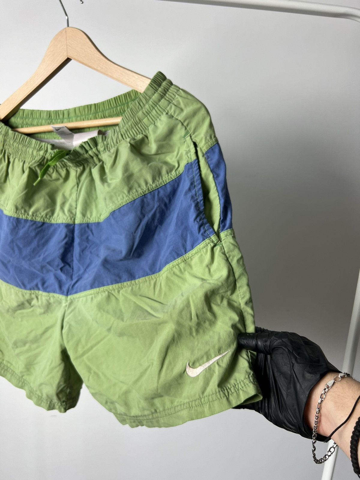 Nike Nike Vintage Shorts Big Logo y2k Size US 32 / EU 48 - 4 Thumbnail