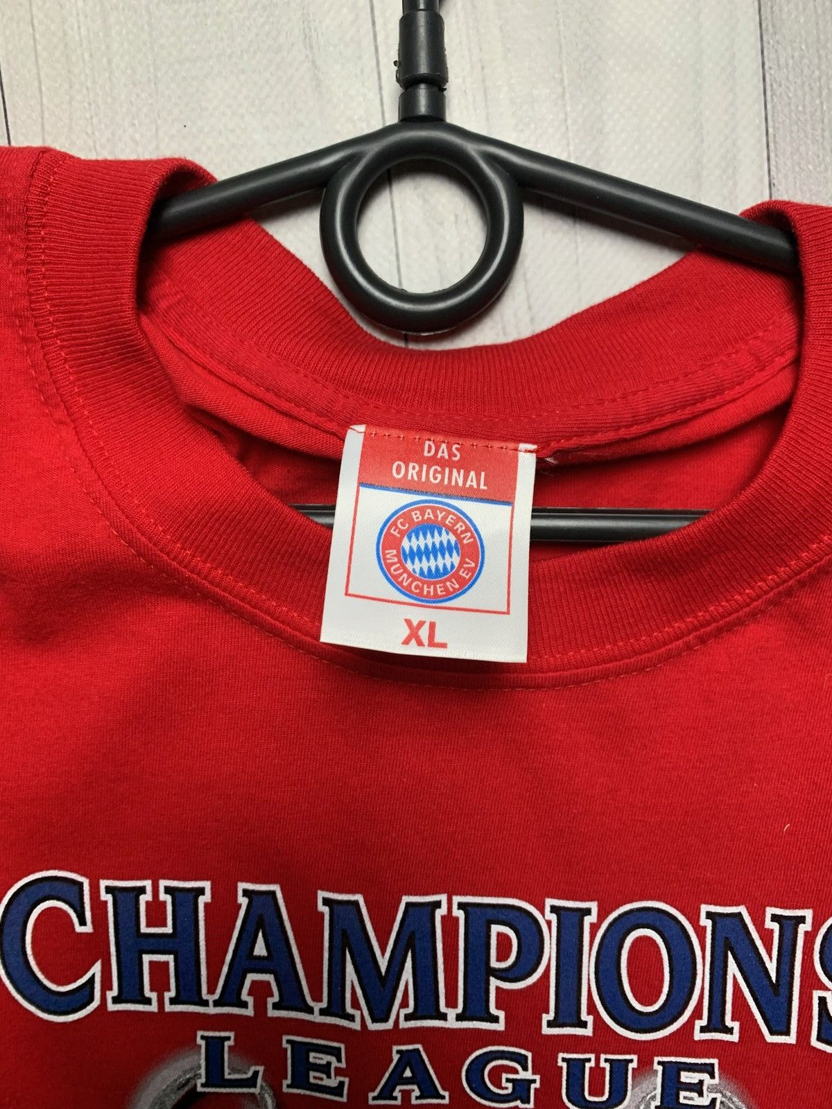 Vintage Vintage Bayern Munich soccer jersey 2001 Champions League XL Size US XL / EU 56 / 4 - 4 Thumbnail