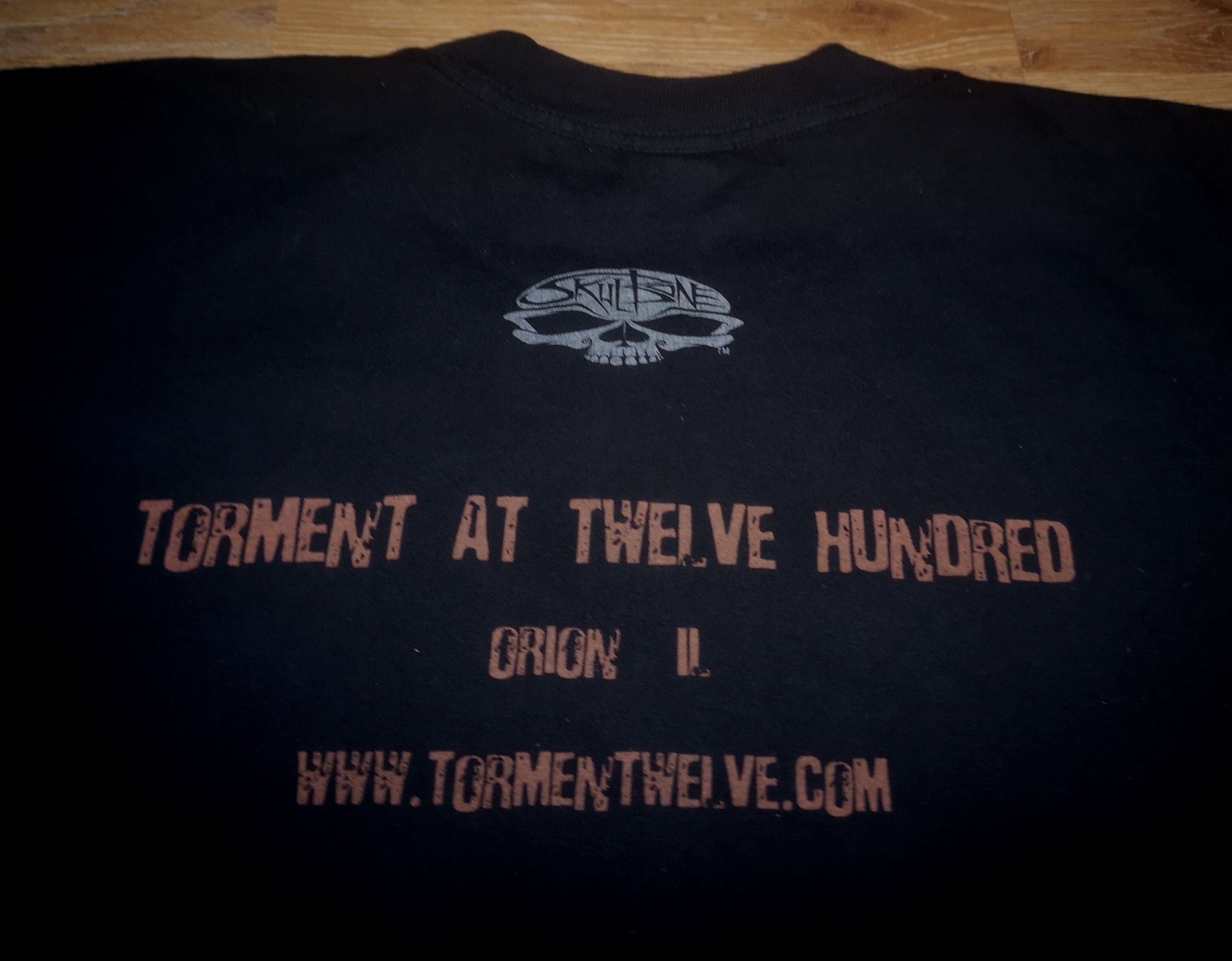 Expert Horror × Vintage Vintage Torment Twelve Hundred Skulbone Artwork Abrar Ajmal Size US XXL / EU 58 / 5 - 6 Thumbnail