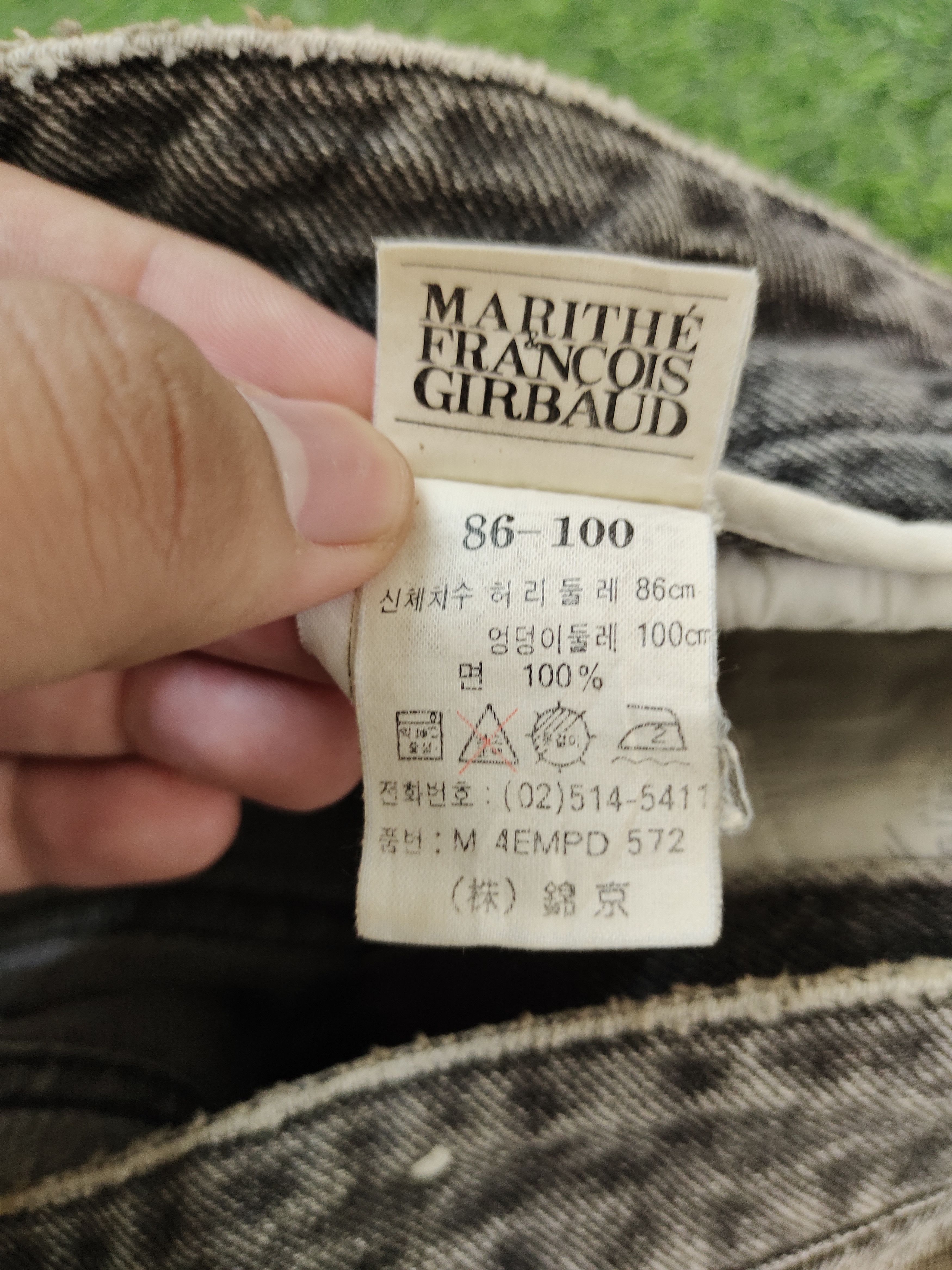Marithe + Francois Girbaud Vintage 90s Marithe Francois Girbaud Faded Distress Jeans Size US 33 - 17 Thumbnail