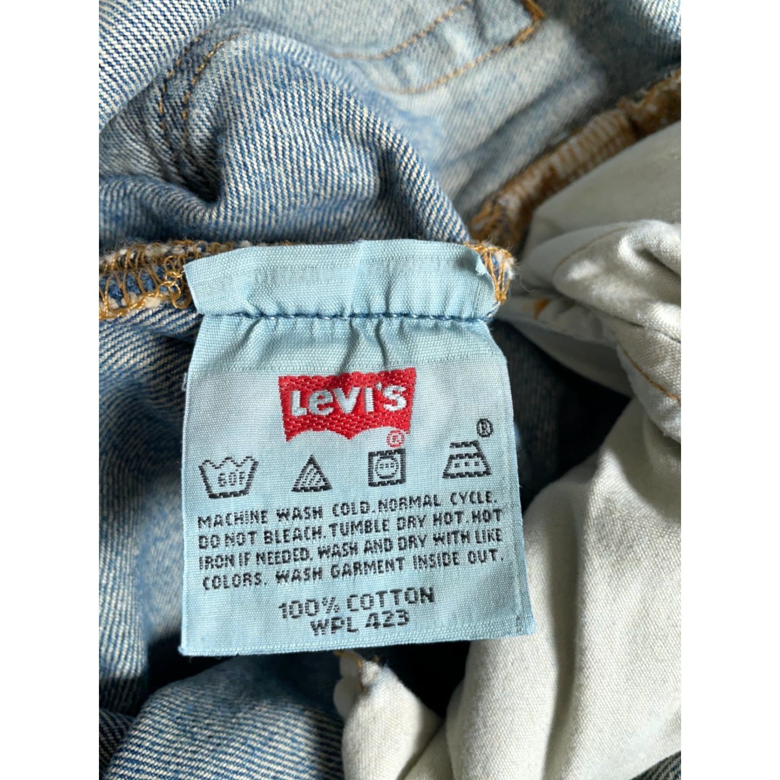 Levi's VINTAGE Levi's 501 Jeans Mens 32 x 29 Blue Denim Button Fly 90s Classic Straight Label XX 34/30 VTG Size US 32 / EU 48 - 6 Thumbnail