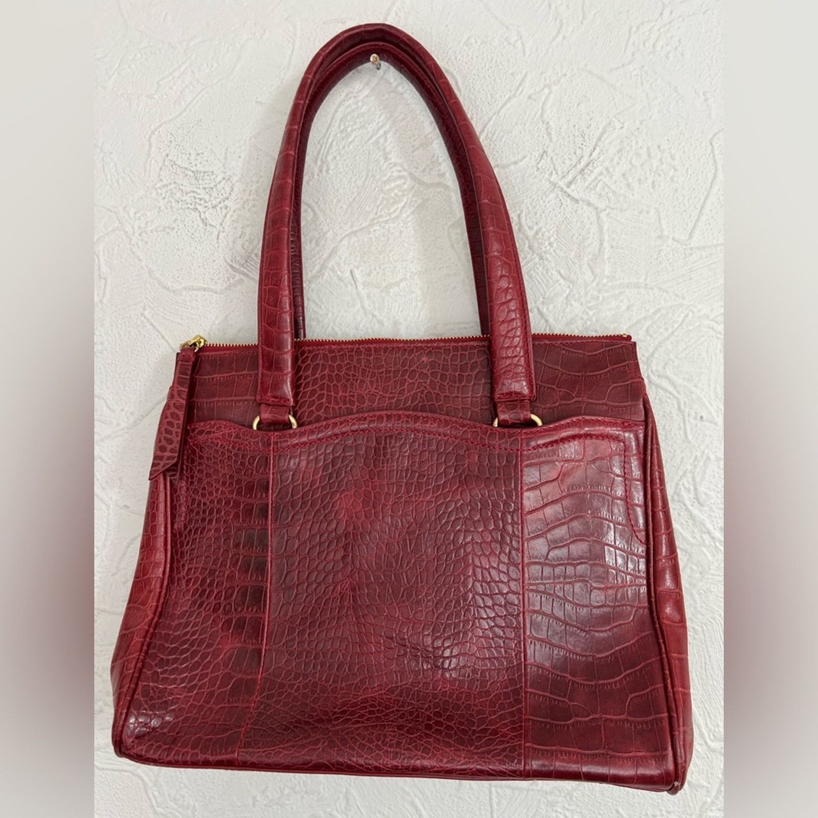 Elie Tahari Elie Tahari Crocodile Embossed Red Leather Tote EUC Size ONE SIZE - 5 Thumbnail